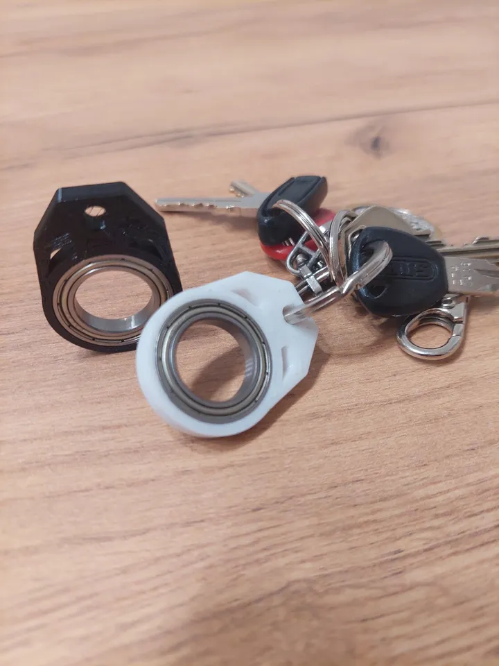 Keychain spinner, Keyrambit por Theodor, Descargar modelo STL gratuito