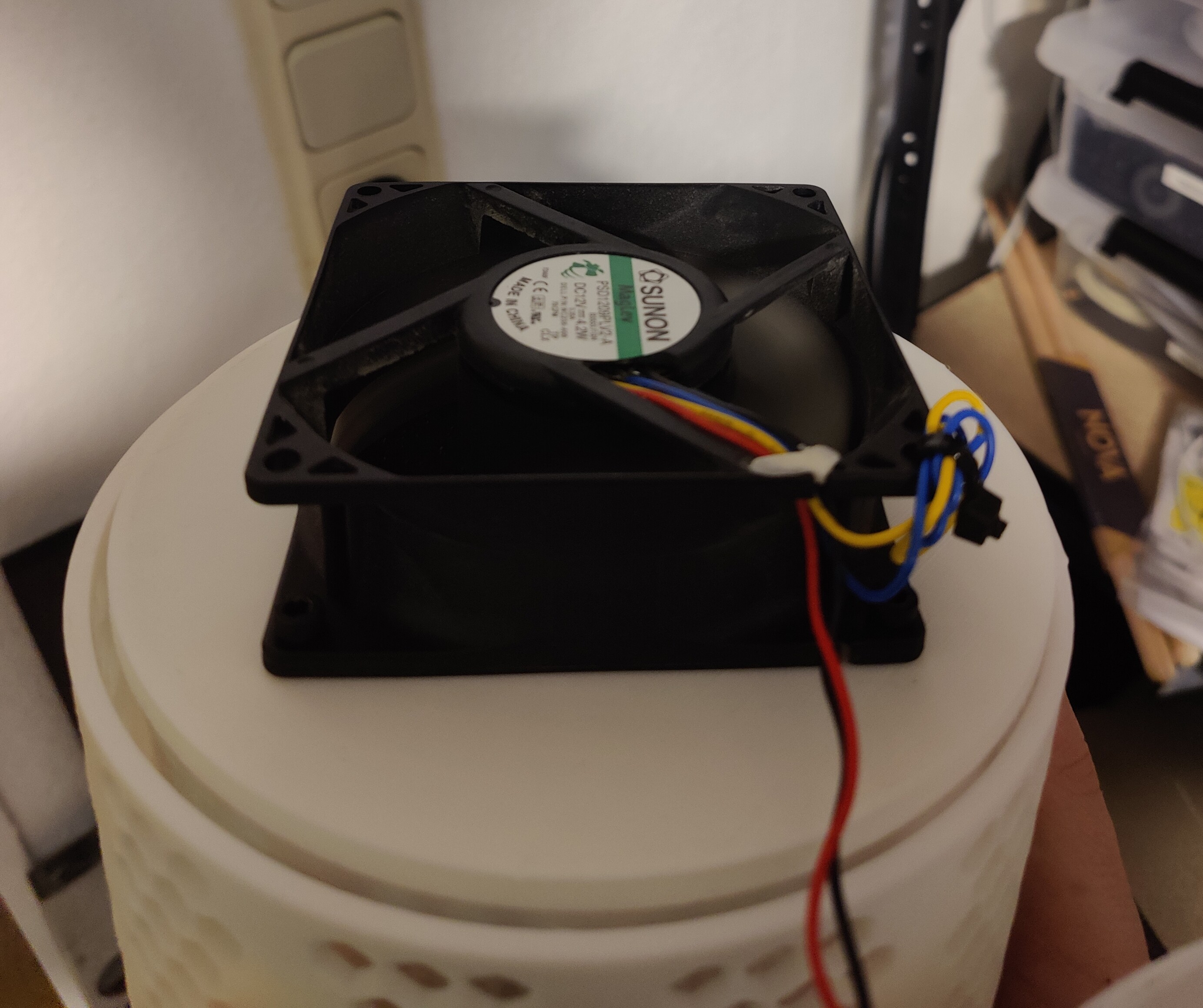 ESPHome AirFilter 92mm PC Fan Mount