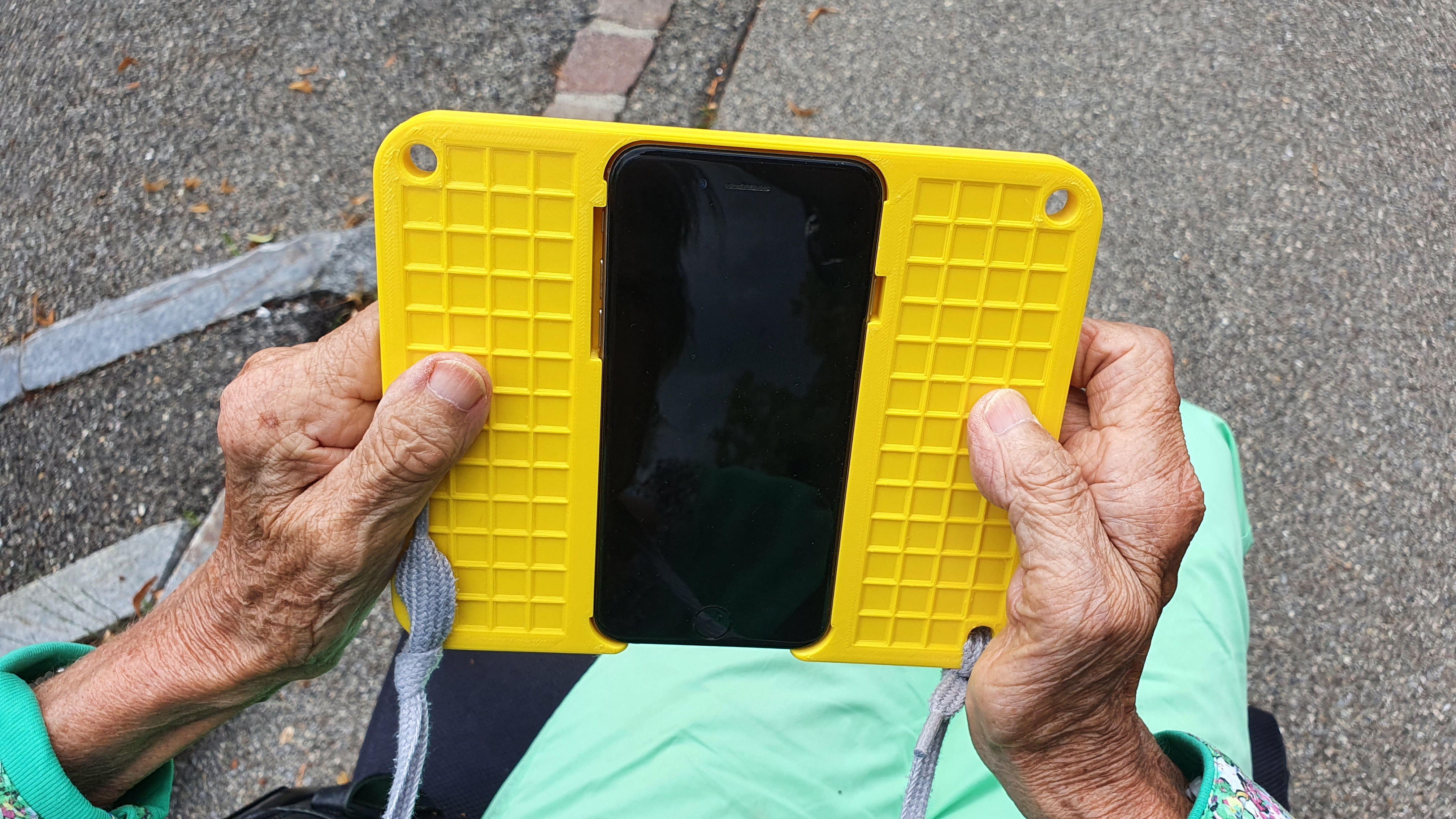 Miniatura 3 do modelo 3D Wide Iphone 6 case