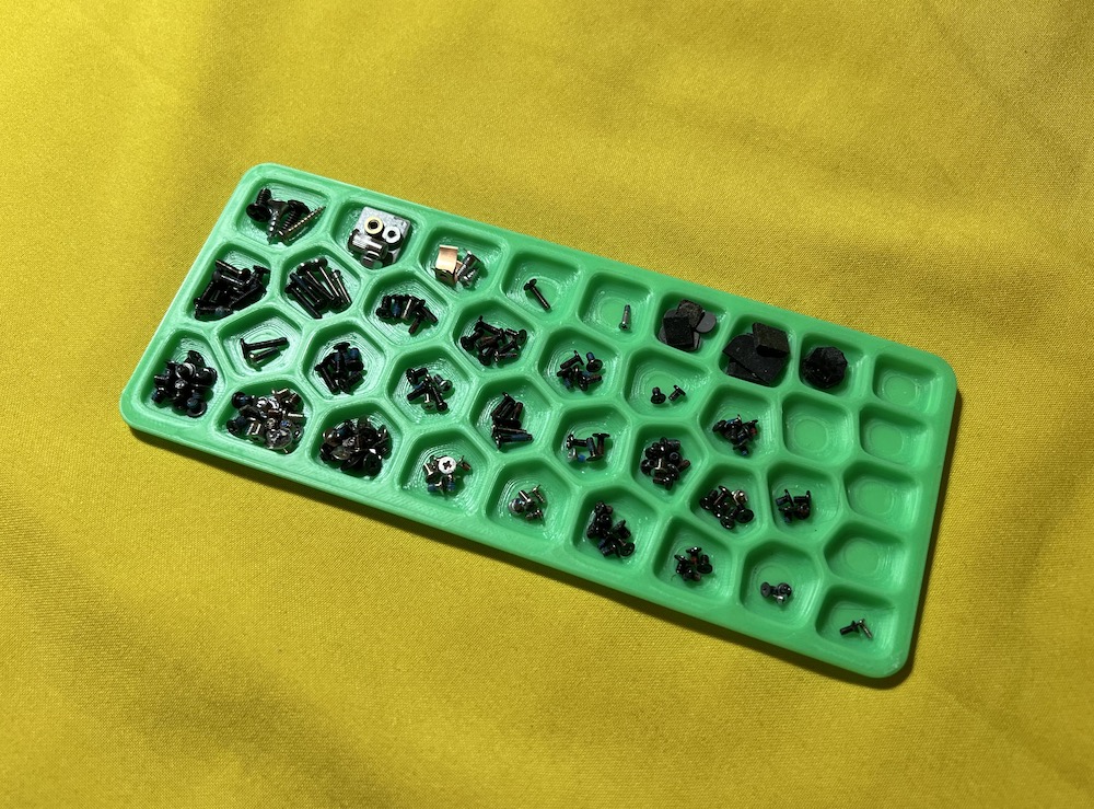 Voronoi Screw Tray 20x8 cm