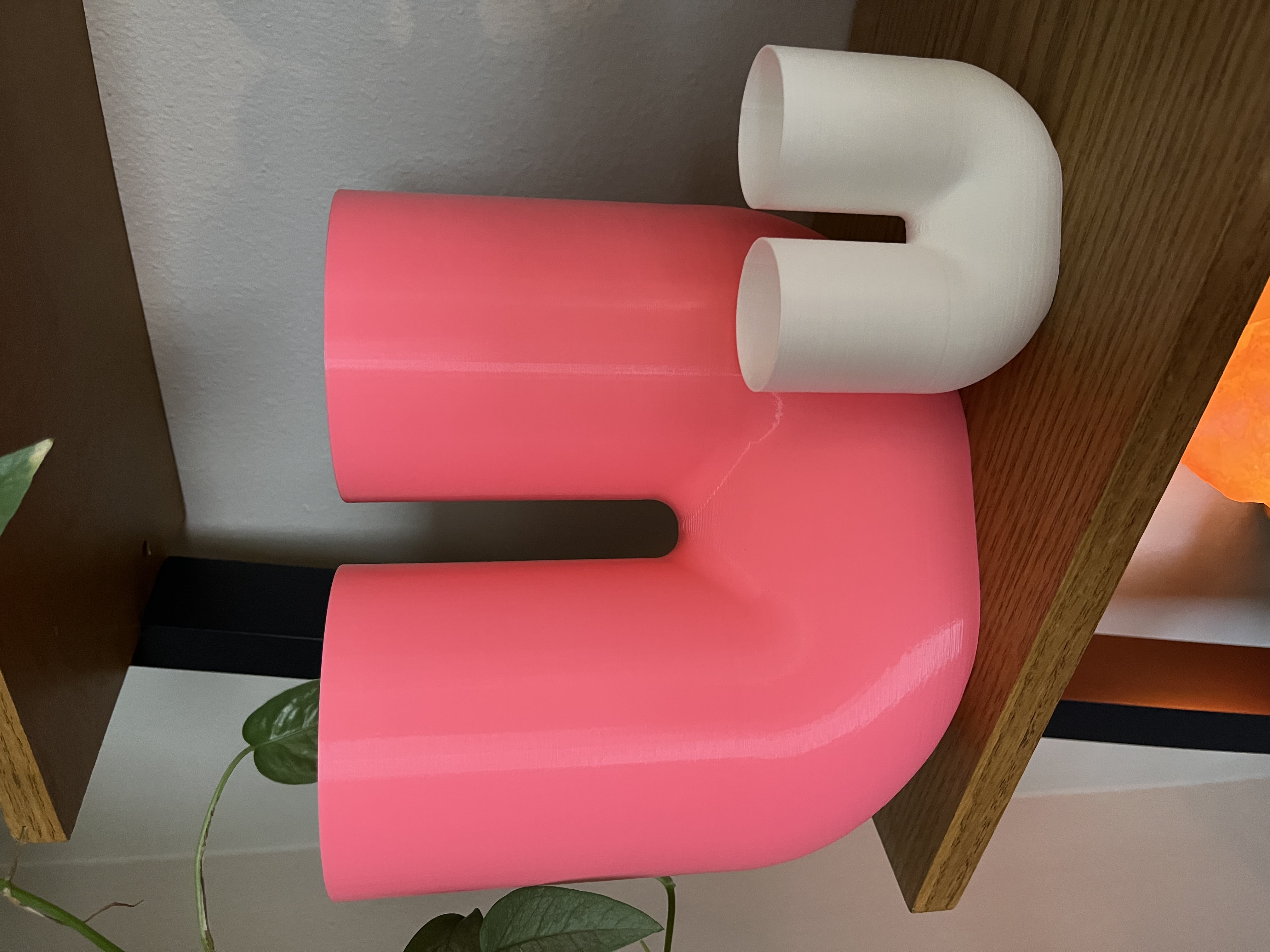 Miniatura 5 do modelo 3D Large U-Shaped Vase