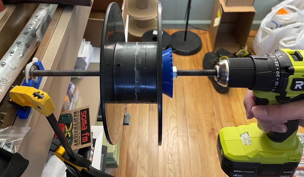 Filament spool winder
