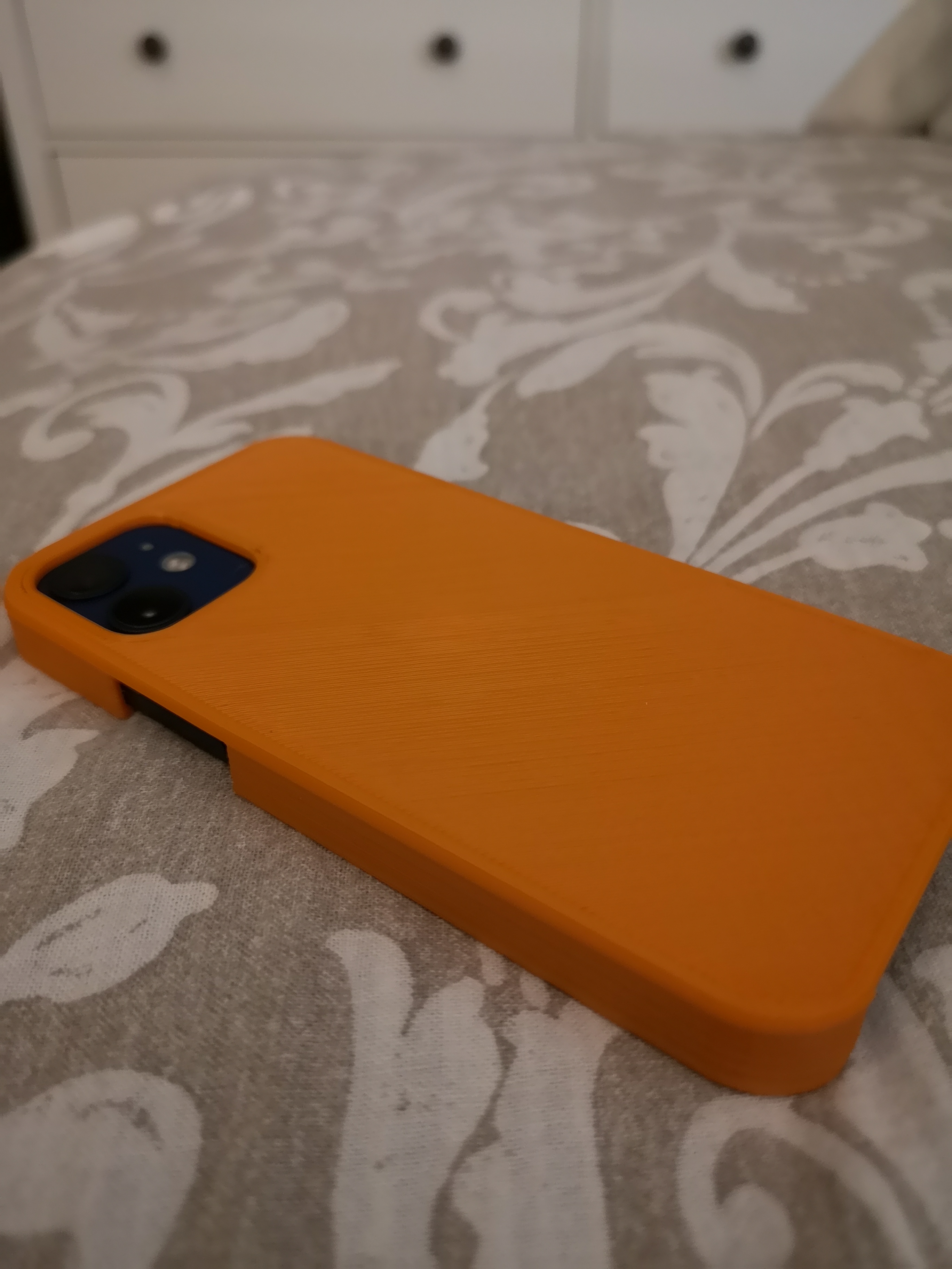 Simple iPhone 12 mini Case