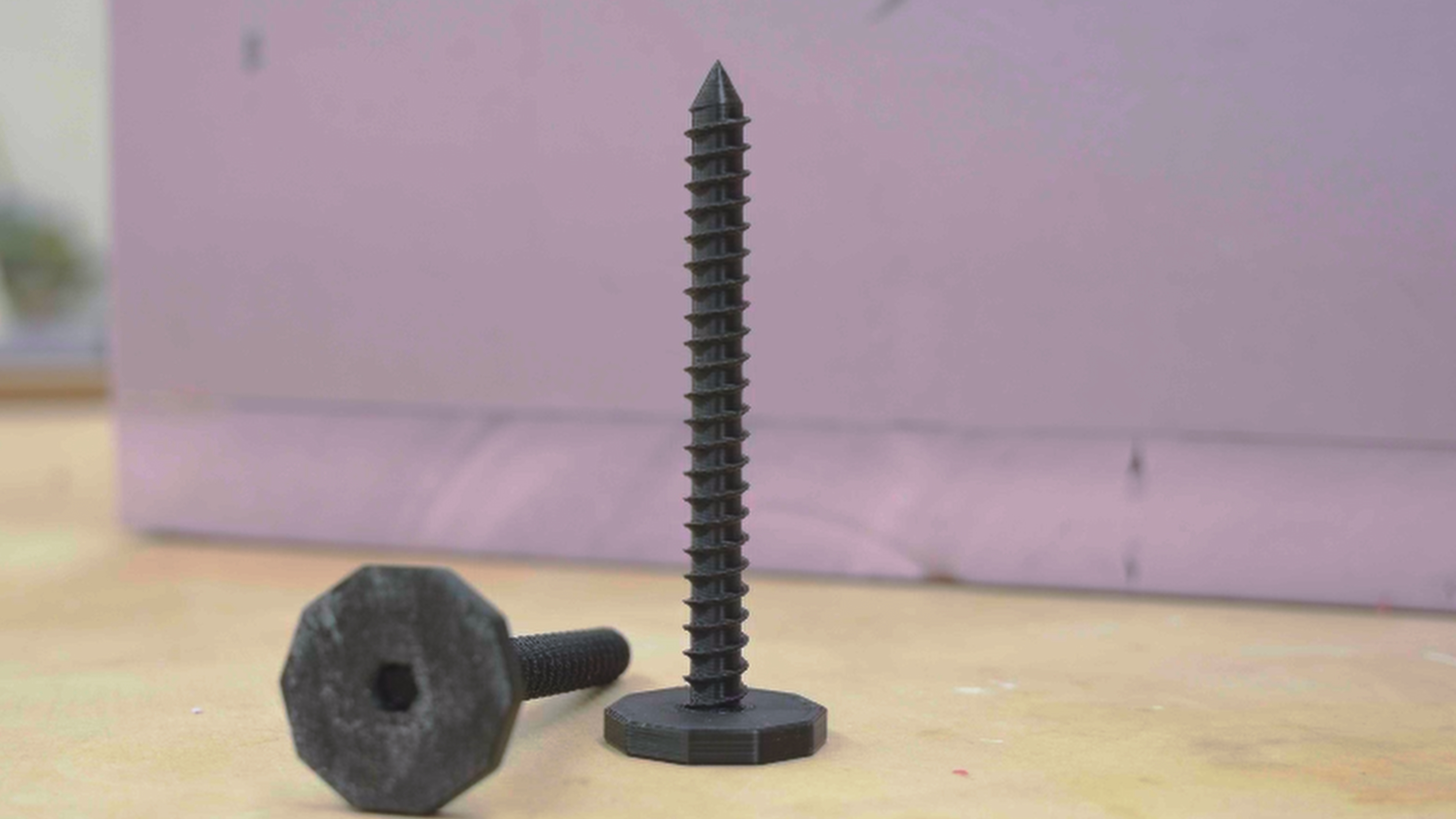 Giant Screw for Foam Board Insulation by BuildItMakeIt Download free