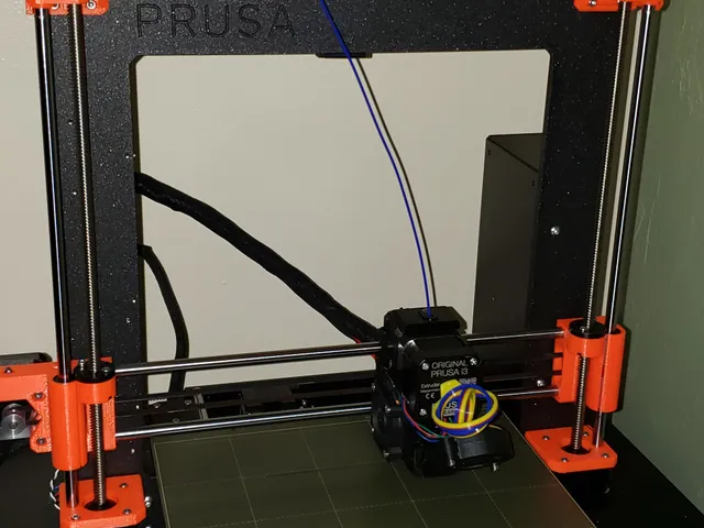 Dual Filament Guide with slotted entry