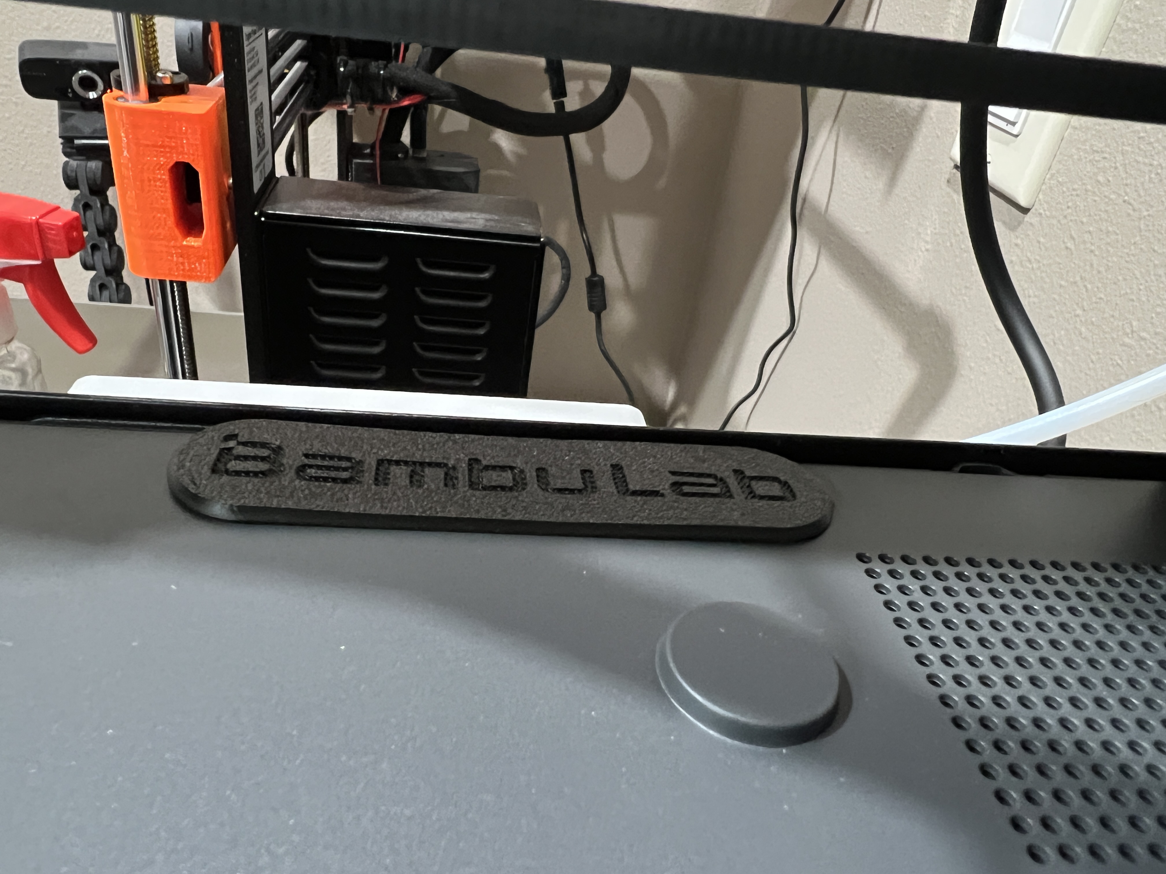 BanbuLAB PLA Screw hole baffle remix