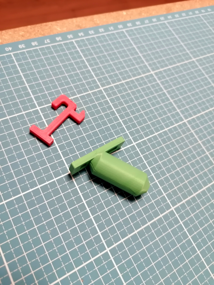 Skadis Overlock Yarn Holder by Thomas Croonen Download free STL model