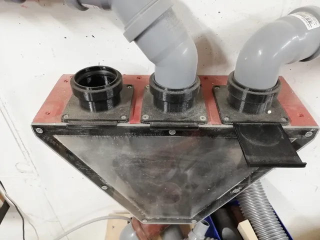 Gate for dust collector