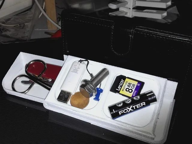 EMPTY POCKET