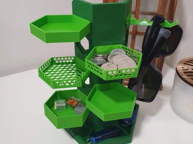 Hexagonal tree stand - modifiable