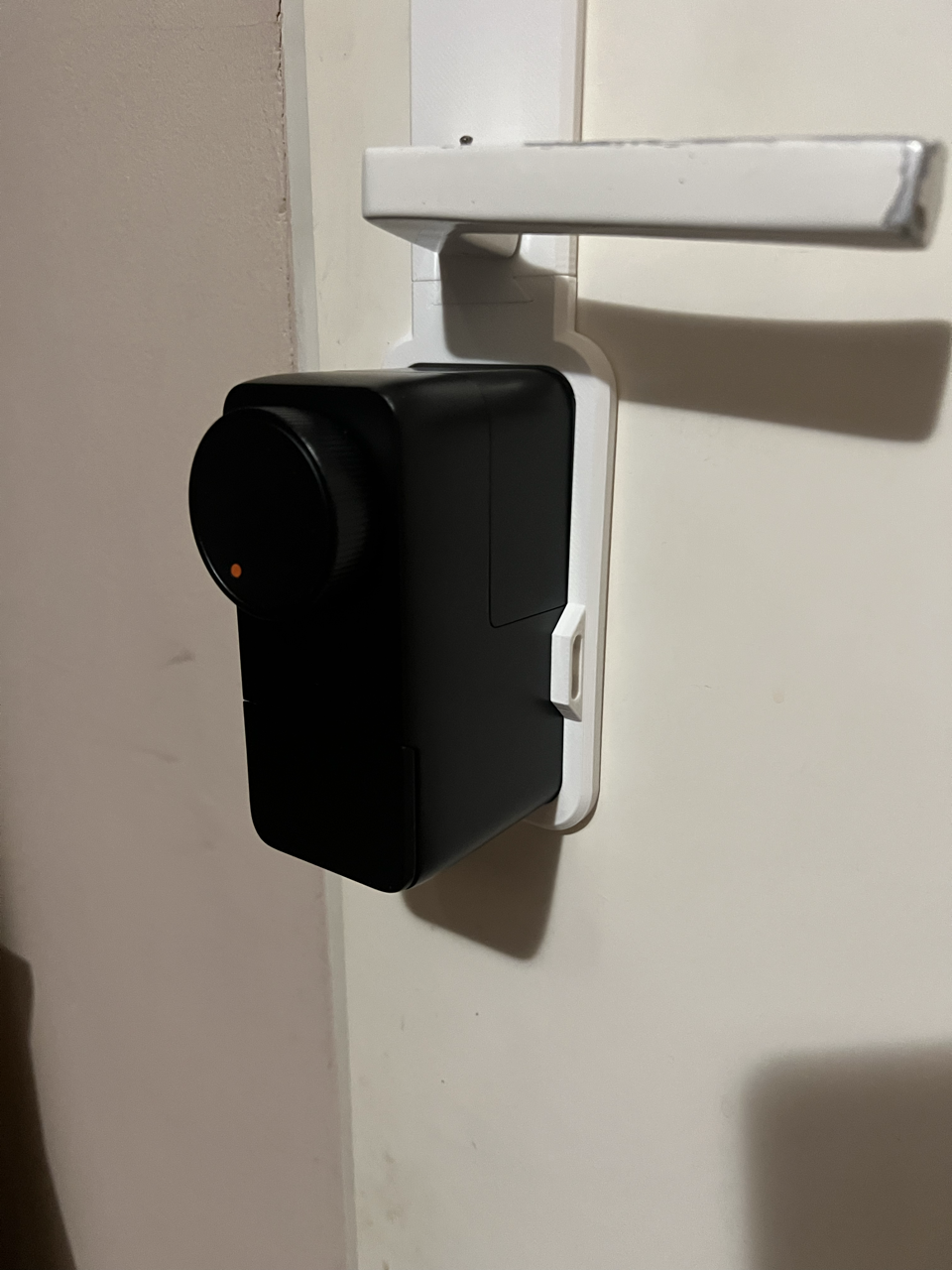 SwitchBot Lock Pro holder