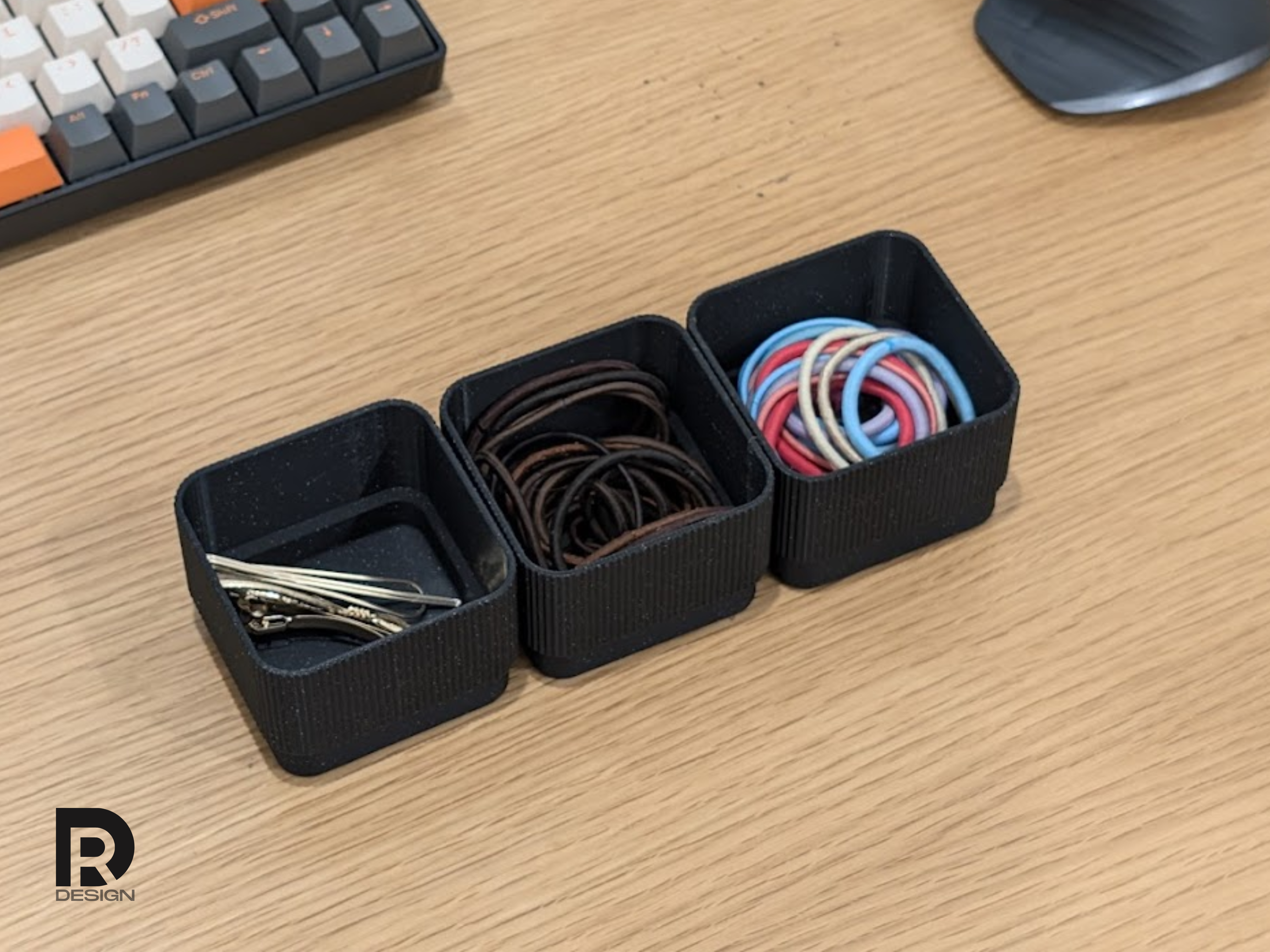 Miniatura 8 do modelo 3D Stylish Stackable Boxes with a ribbed outer design