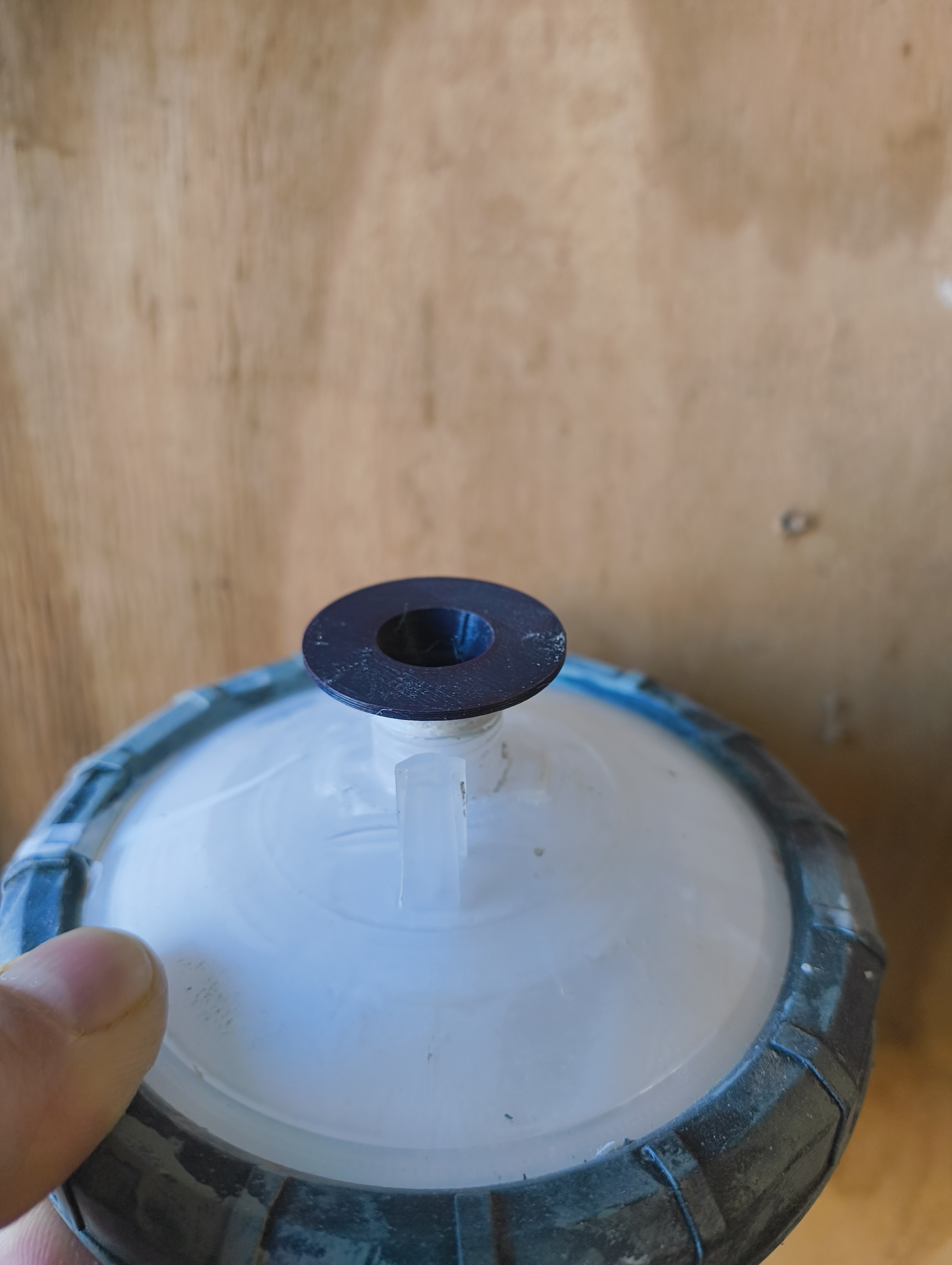 Paint‑Gun Container Storage Cap