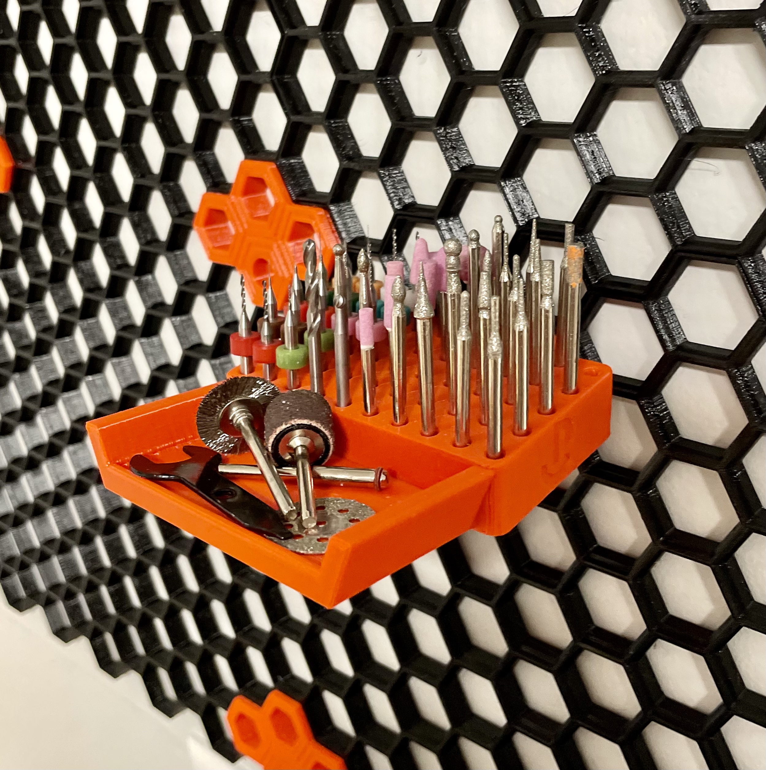 Dremel bit holder with shelf by Altruego Download free STL model