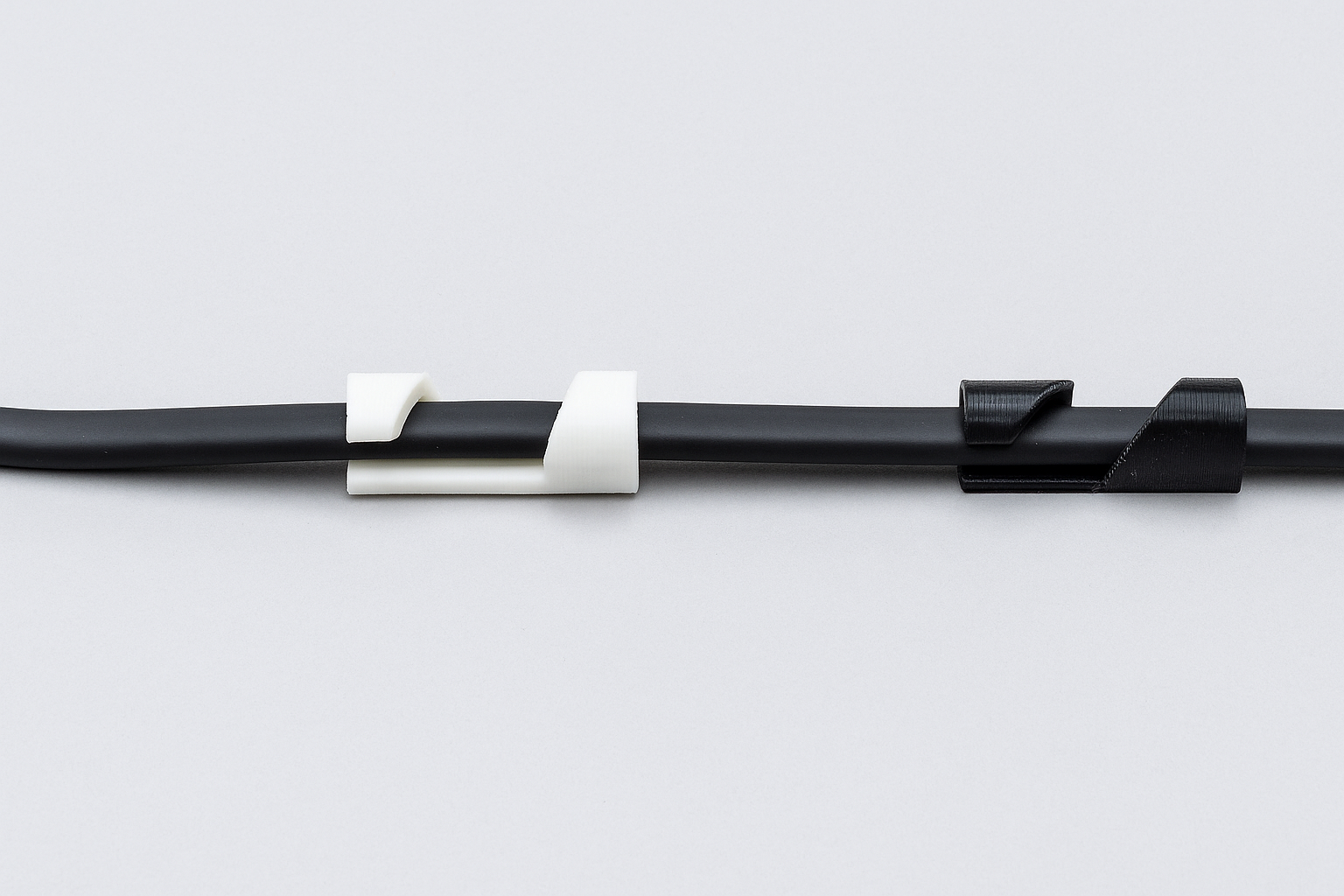 Miniatura 2 do modelo 3D Universal Cable Mount Set
