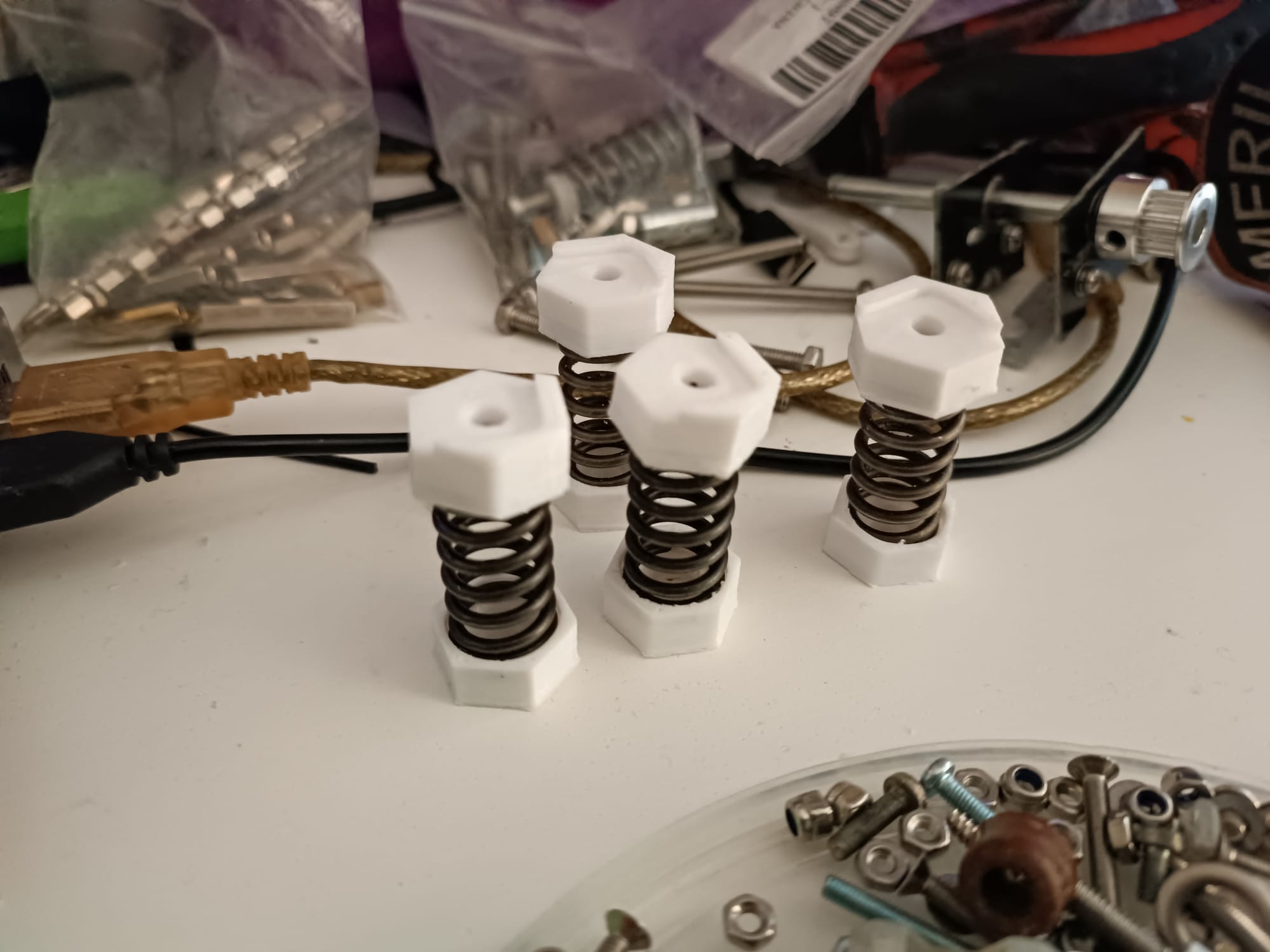 Knoob/adaptador tuerca M3+Holders for springs/soportes para muelles