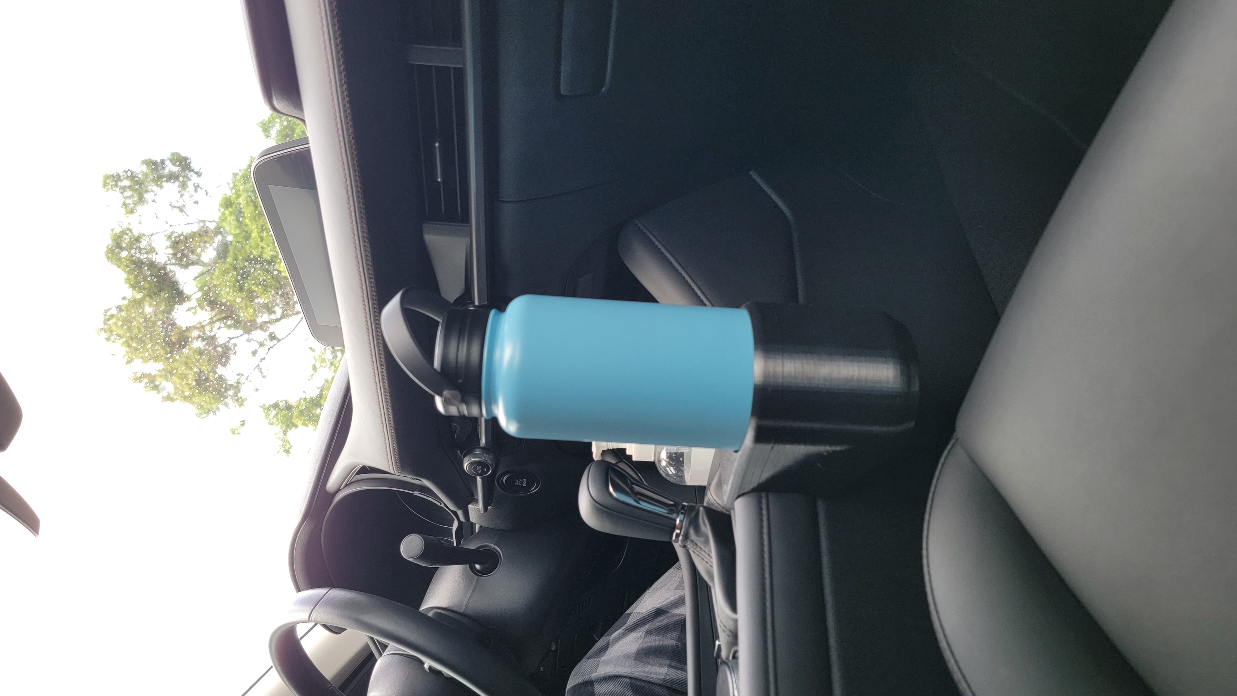 40oz Water Bottle Holder for 2020 (Gen4) Mazda 3