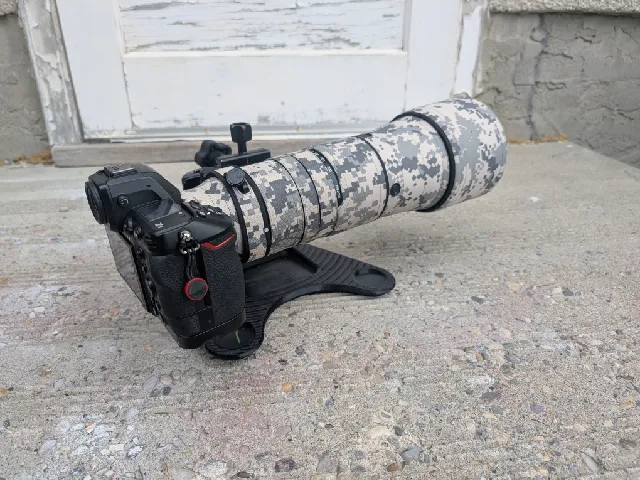 Ground Skimmer / Pod for use with a camera Monopod gimble