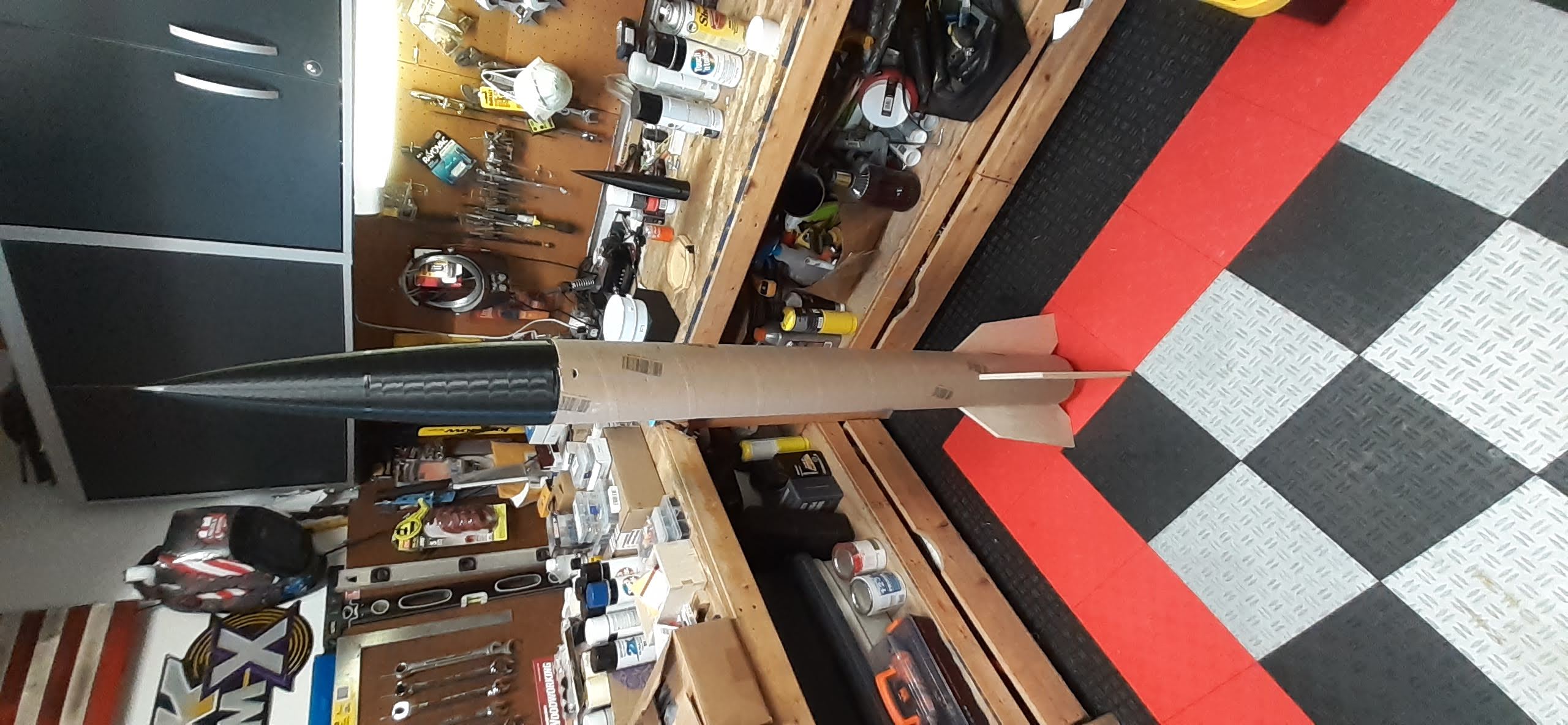 Miniatura 2 do modelo 3D Display Rocket Bumble Bee Inspired