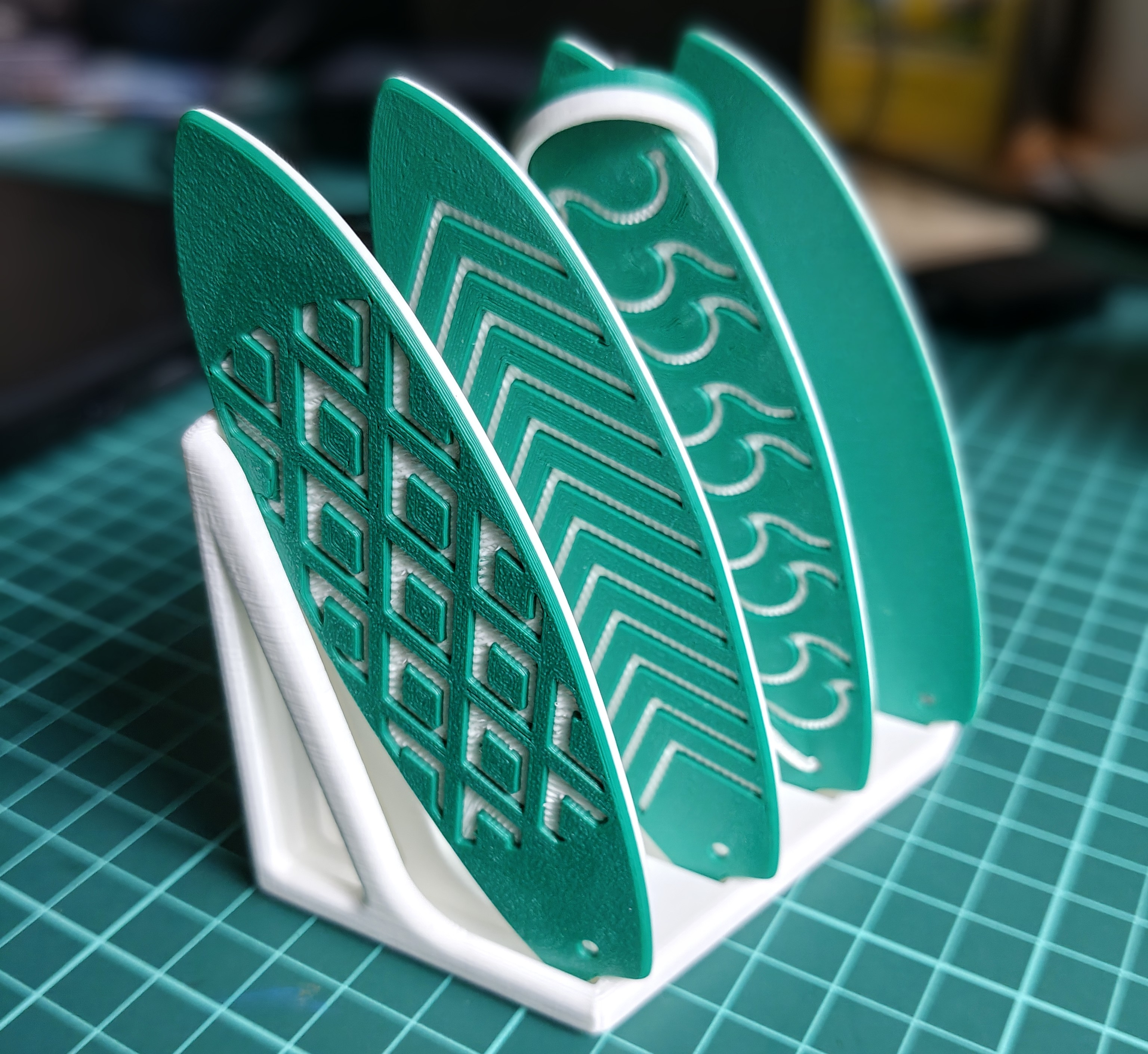 Miniatura 7 do modelo 3D Finger Surfboard