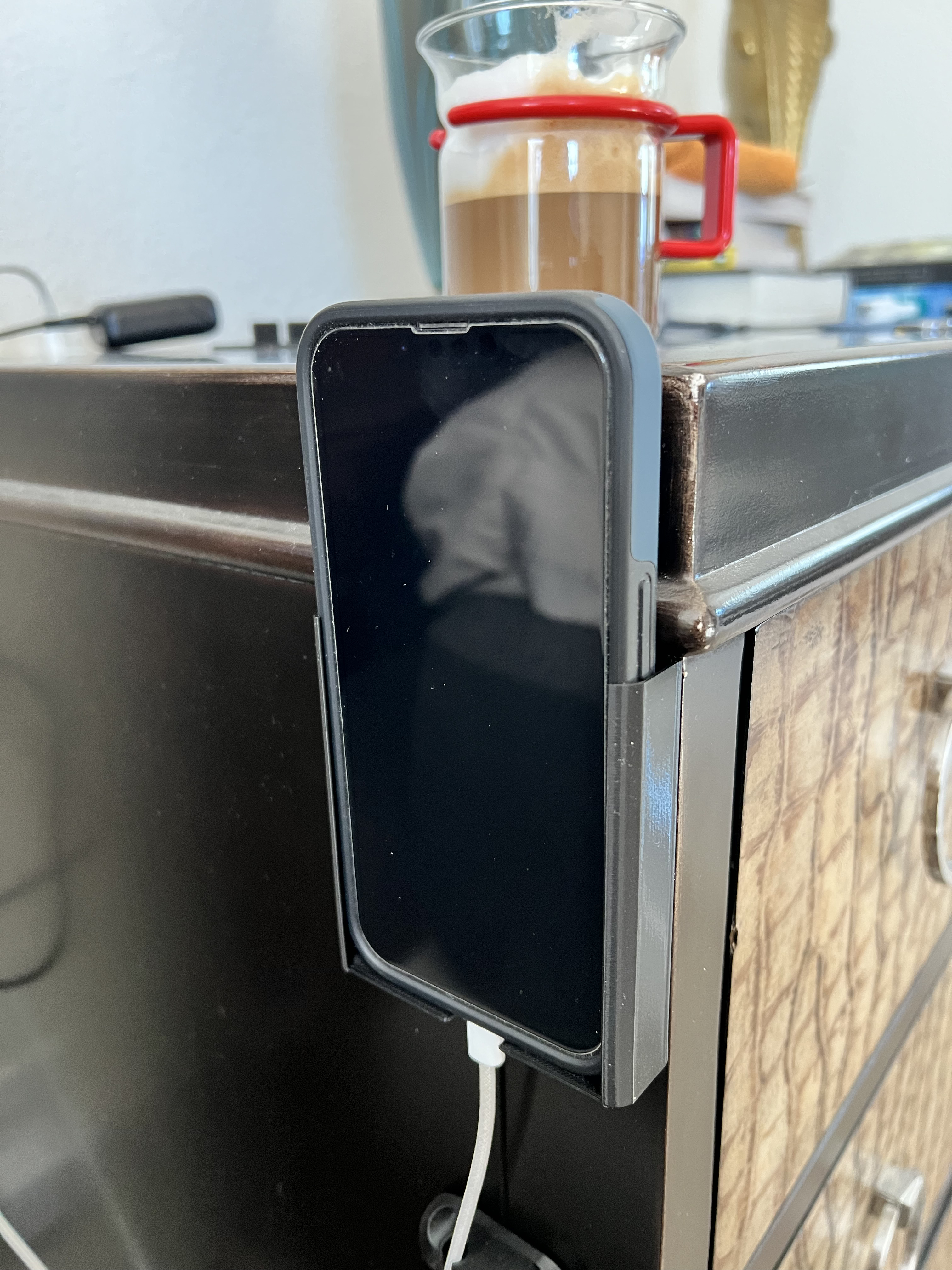 Wall mounted iPhone13 Pro Holder