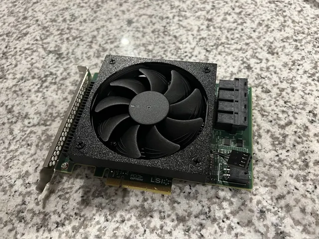 LSI 9300-16i Noctua NF-A9x14 Fan Shroud