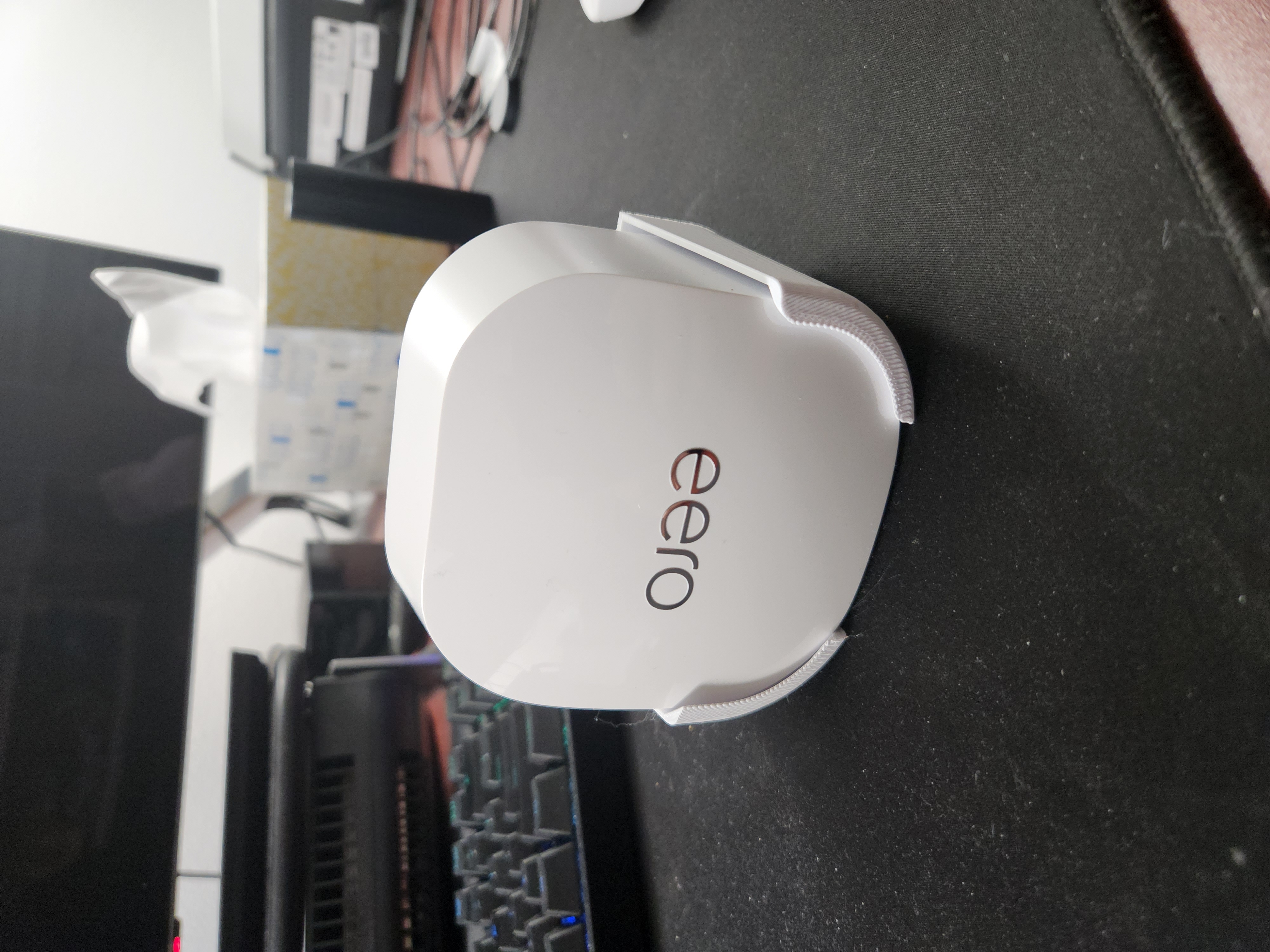 Eero 6+ Plus Wall Mount