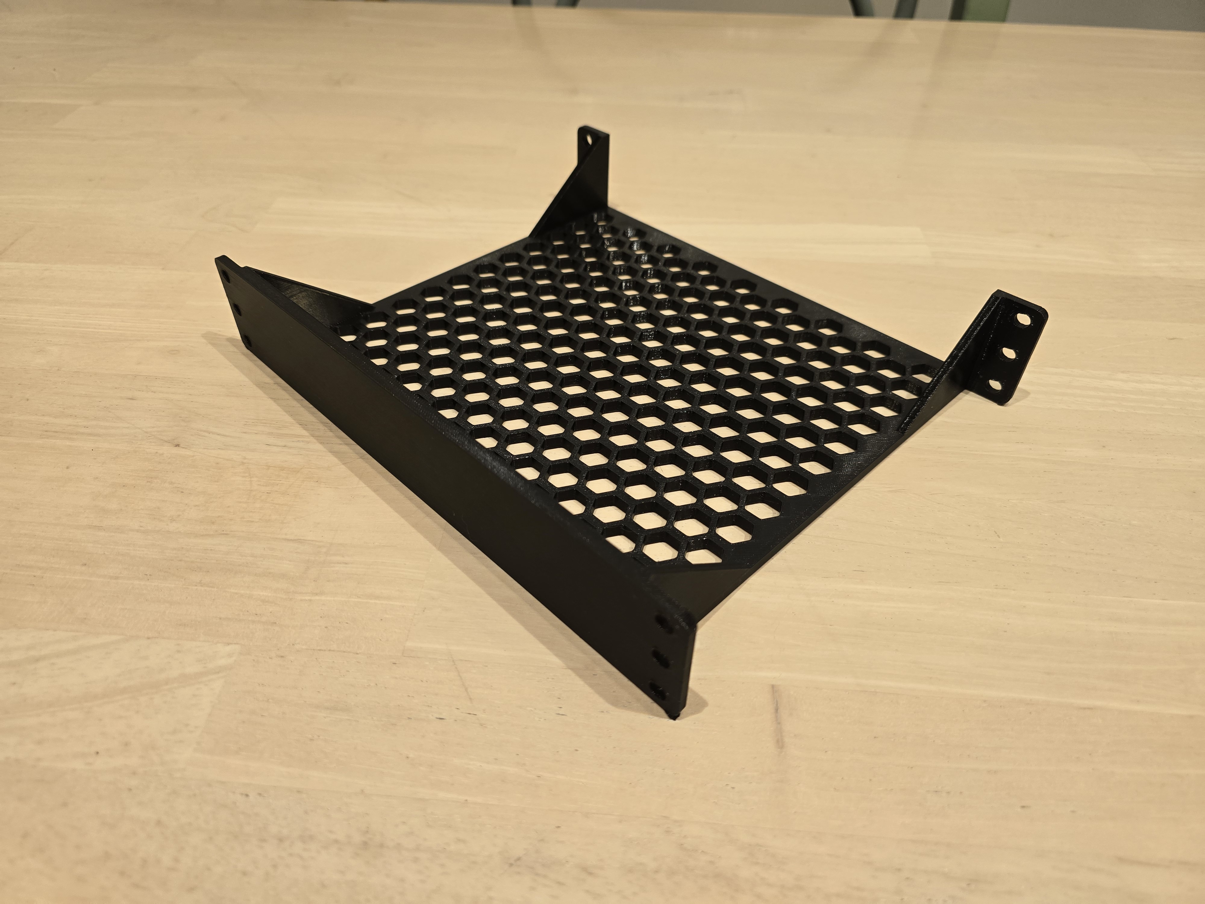10" Rack closed tray for Galaxy Cluster Mini Rack