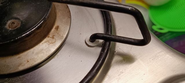Dometic / SMEV Cooktop/Combination Rubber Grommet and Screw Cover, preview image from the creator on Printables
