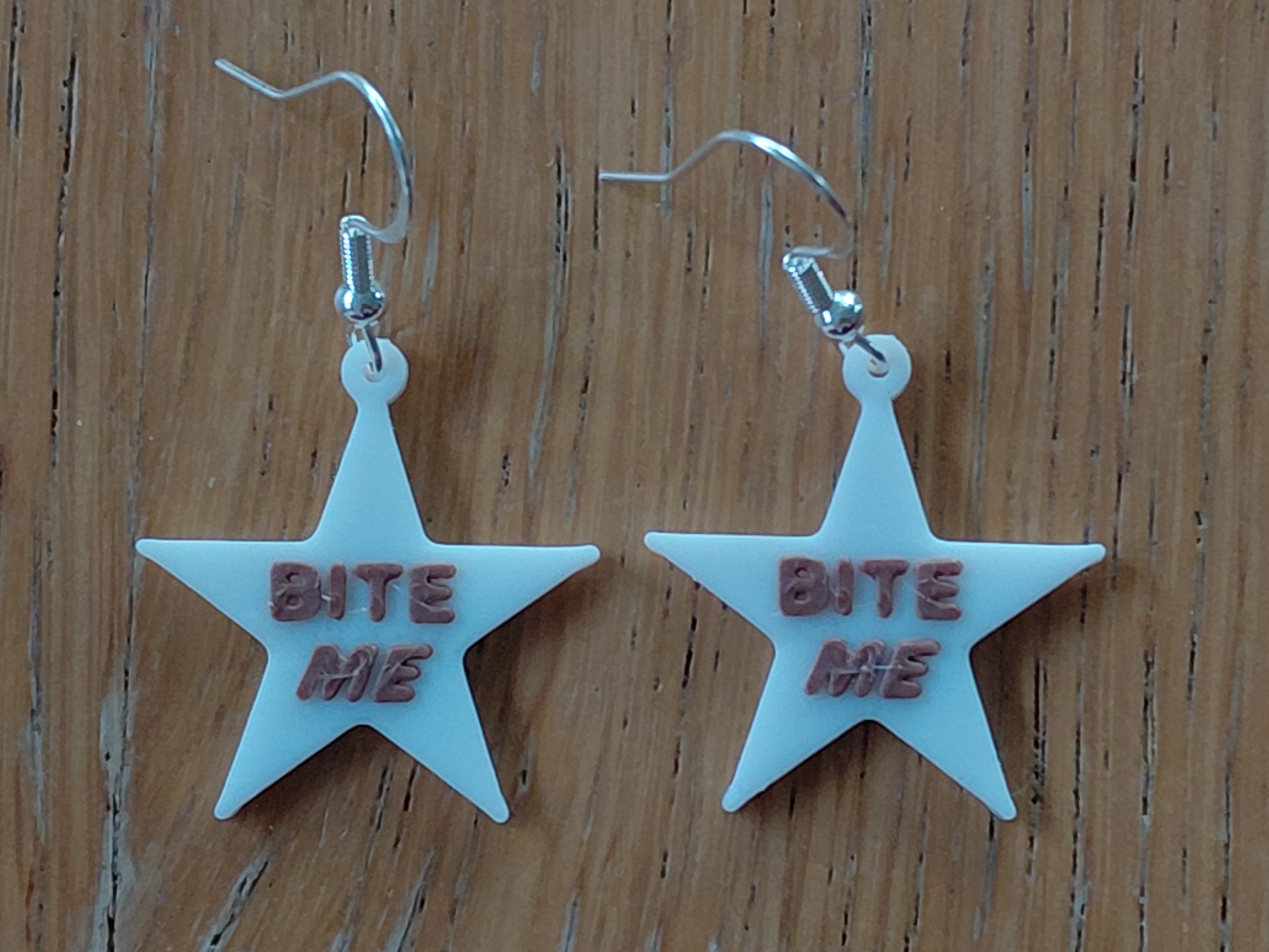 BITE ME Reneé Rap earrings / keychain
