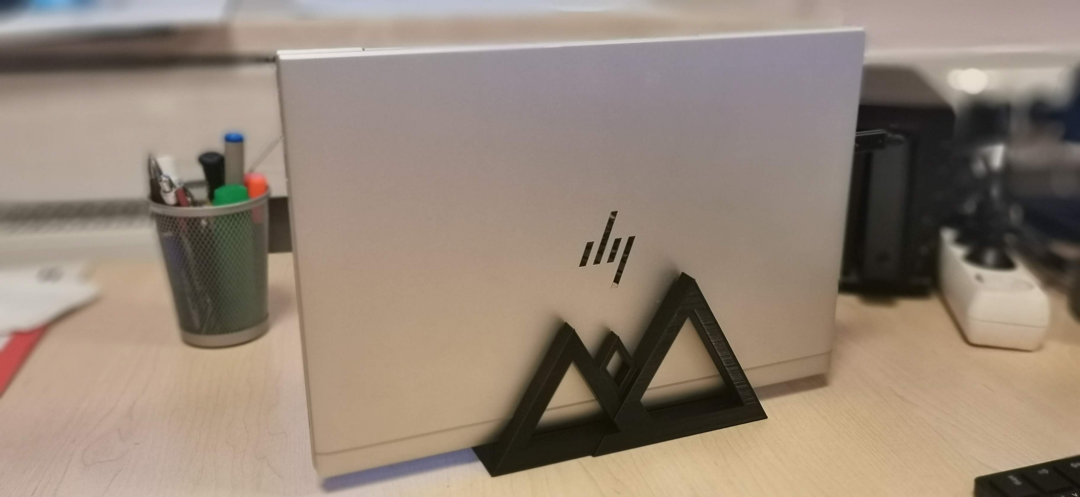 Laptophalterung | Ständer für Laptops bis 21,5mm breite