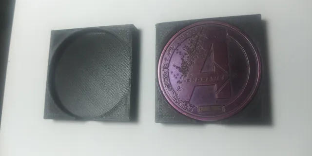 Marvel Opening Night Coin Holder