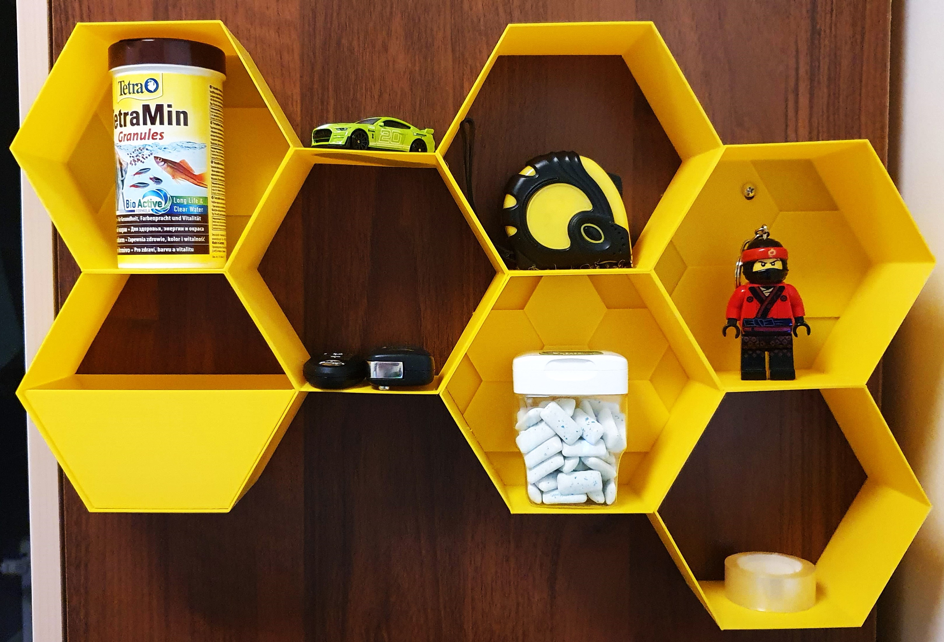 Honeycomb shelf with drawers