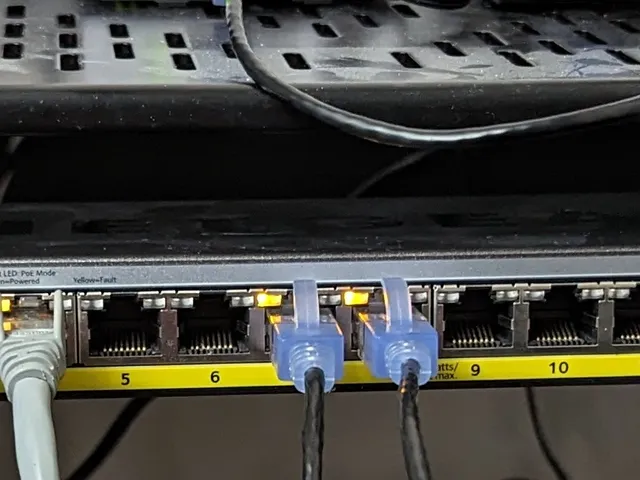 Netgear GS116 Switch Rack Mount Ears / Wings