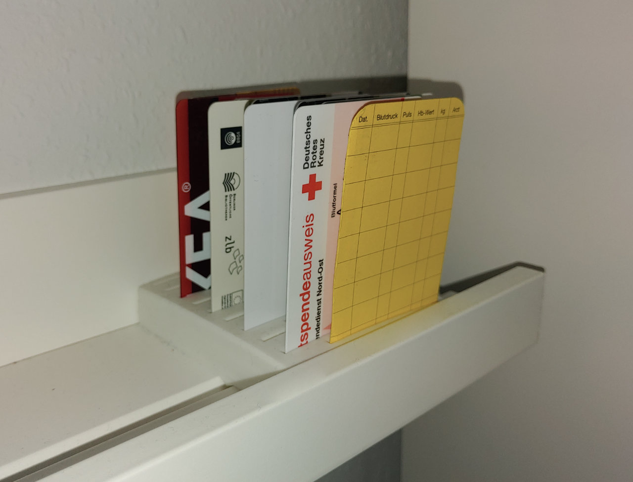 Cardholder for IKEA MOSSLANDA