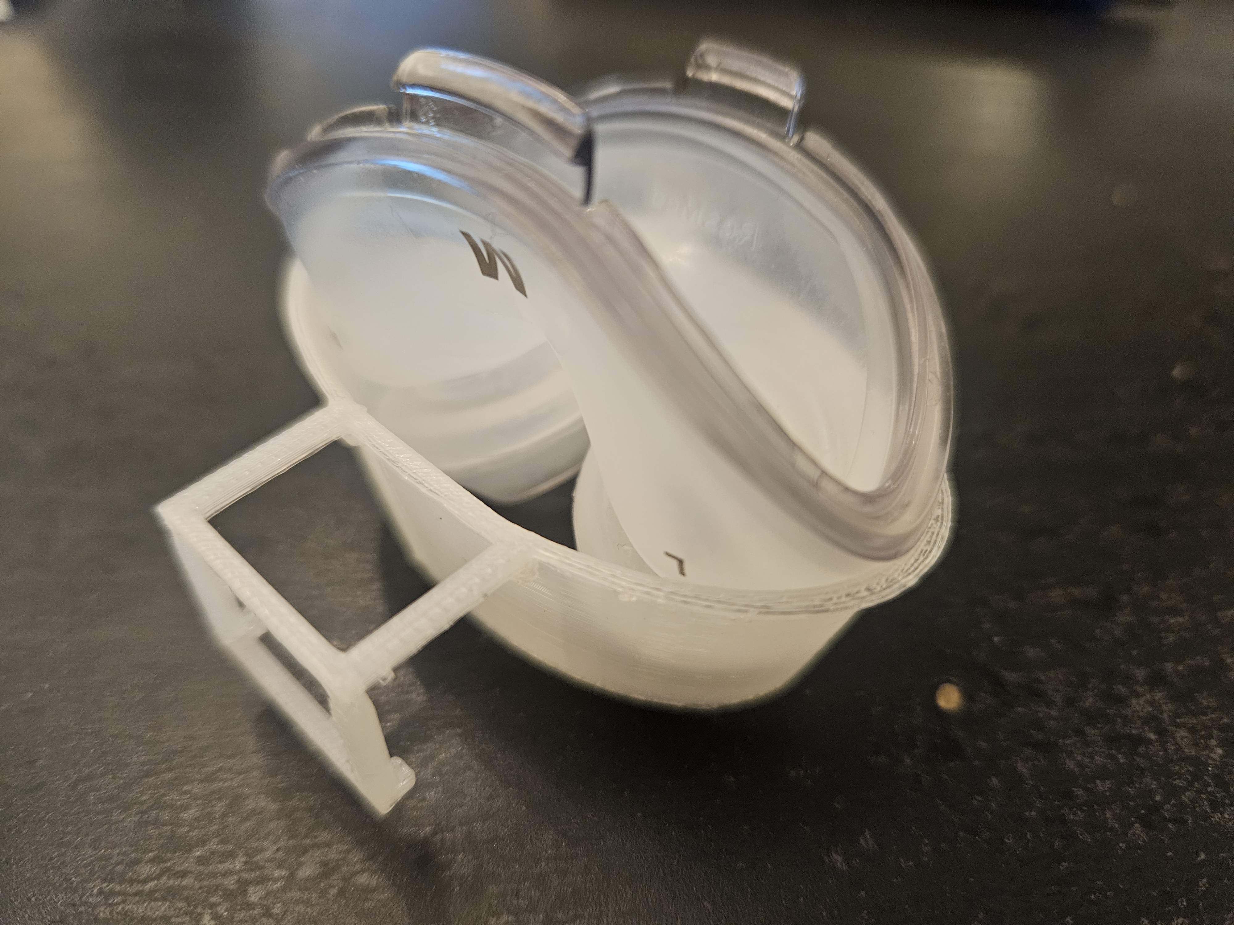 ResMed AirFit P10 nasal pillow shower hang