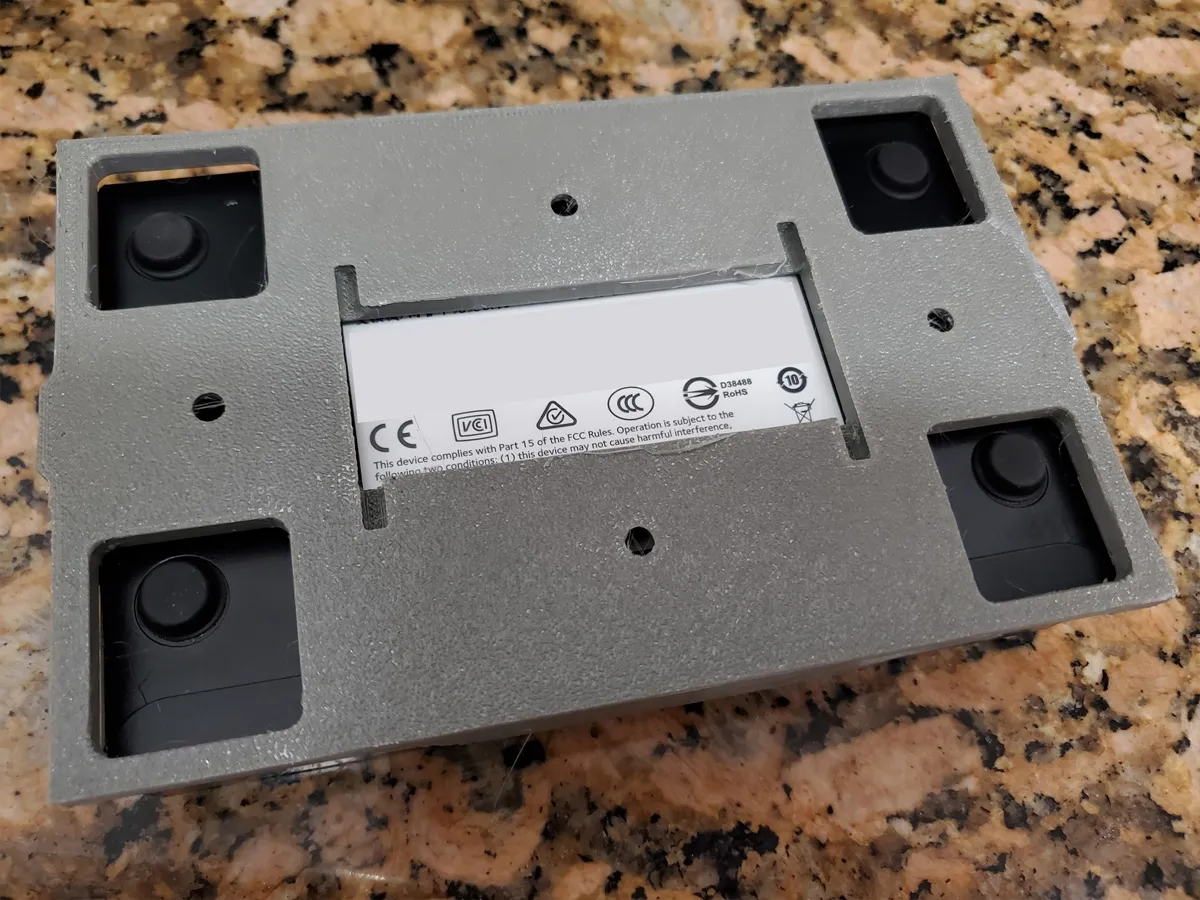 Netgear GS308 Switch Stacked Wall Mount by thomasvnl