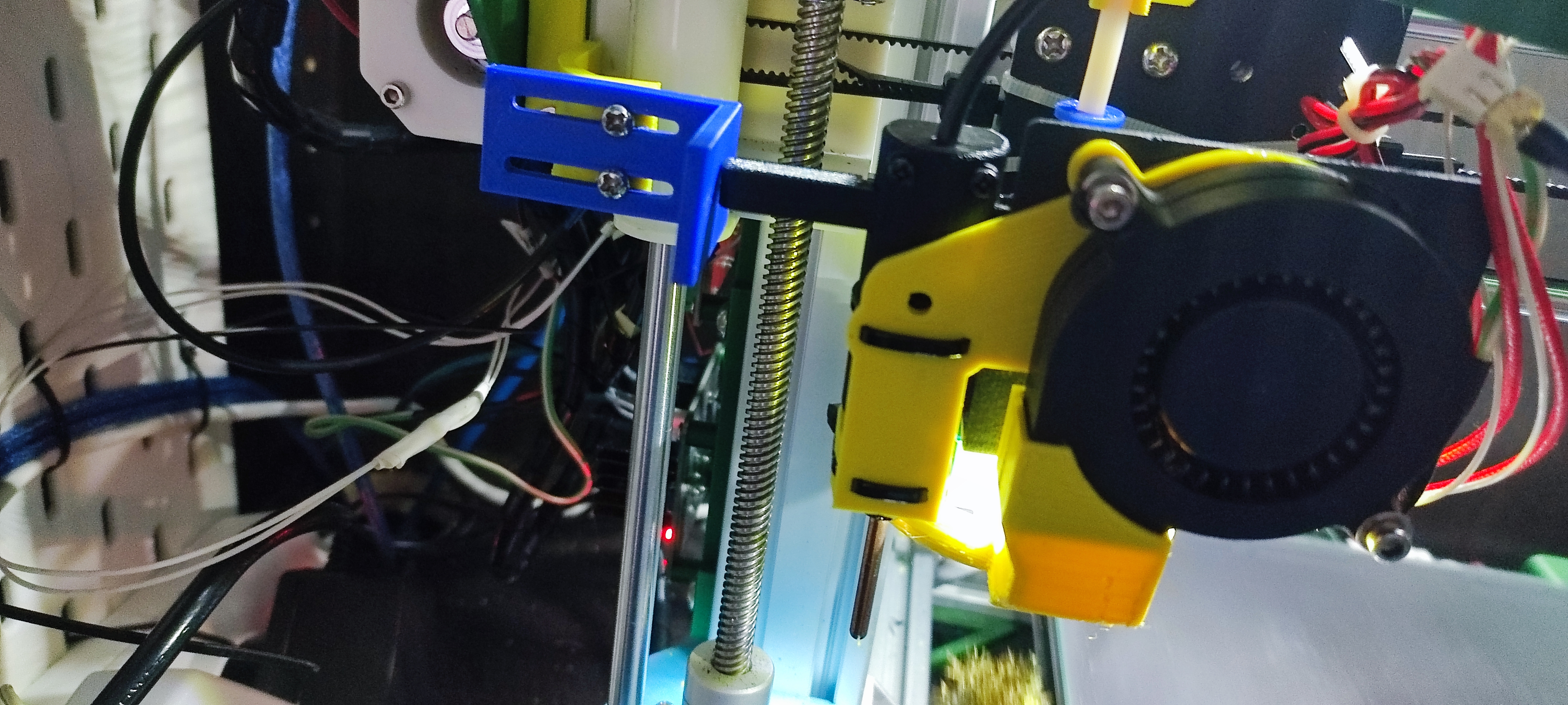HallON v3 Probe mount for Anet A8/AM8