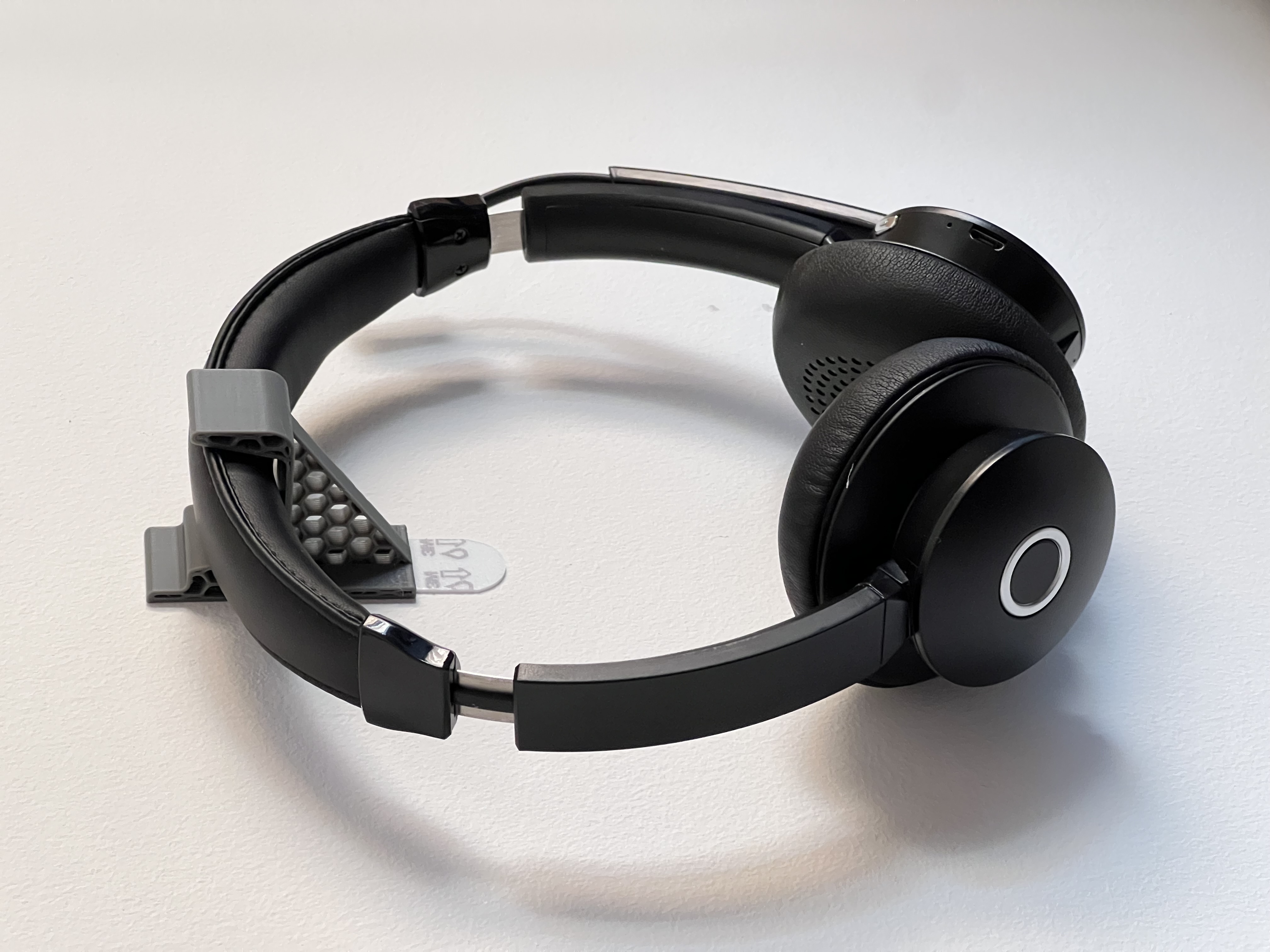 Headset hook by RomainJBT Download free STL model