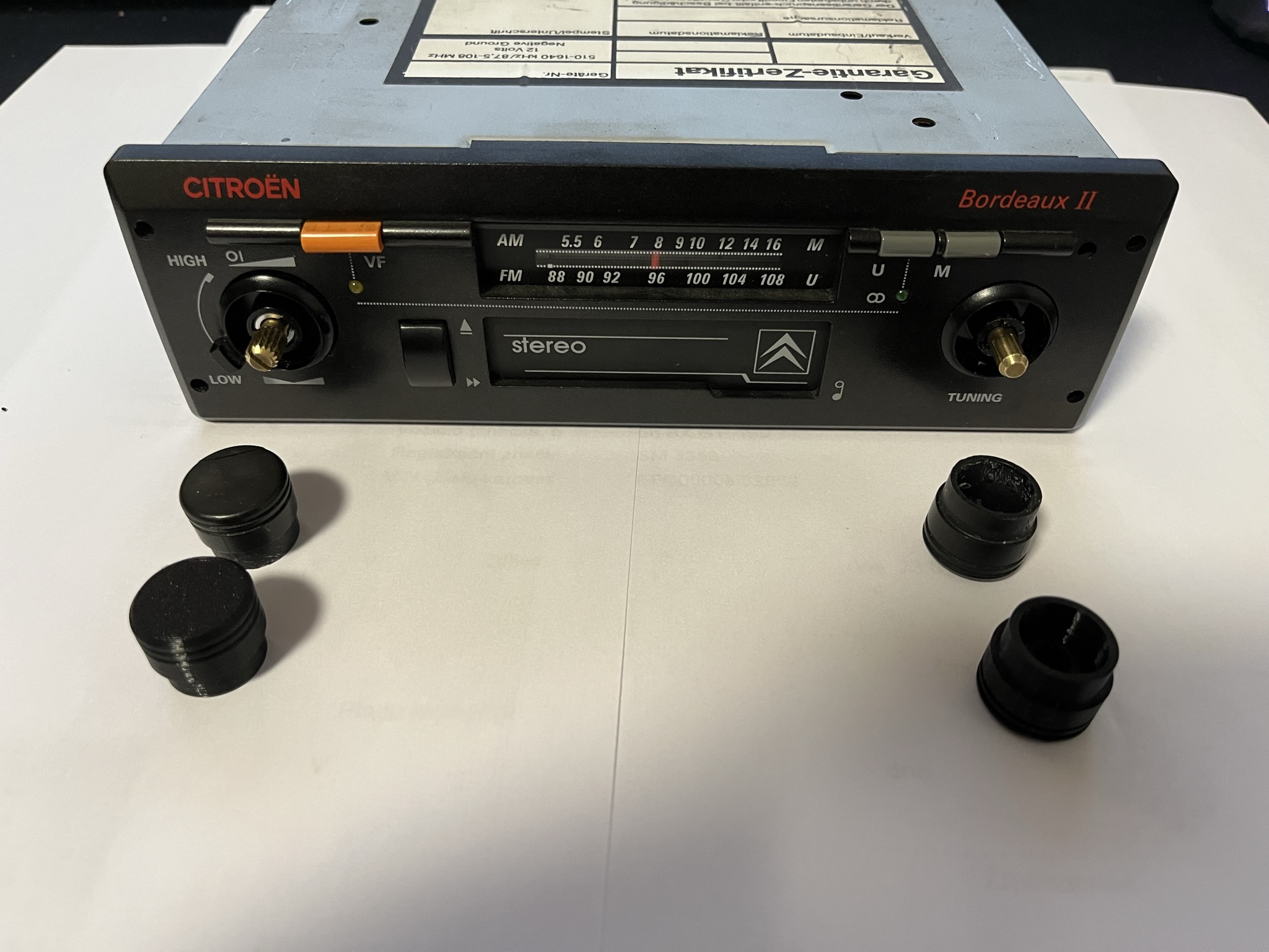 Old car radio buttons Bordaux II by Hopkins_CZZ Download free STL