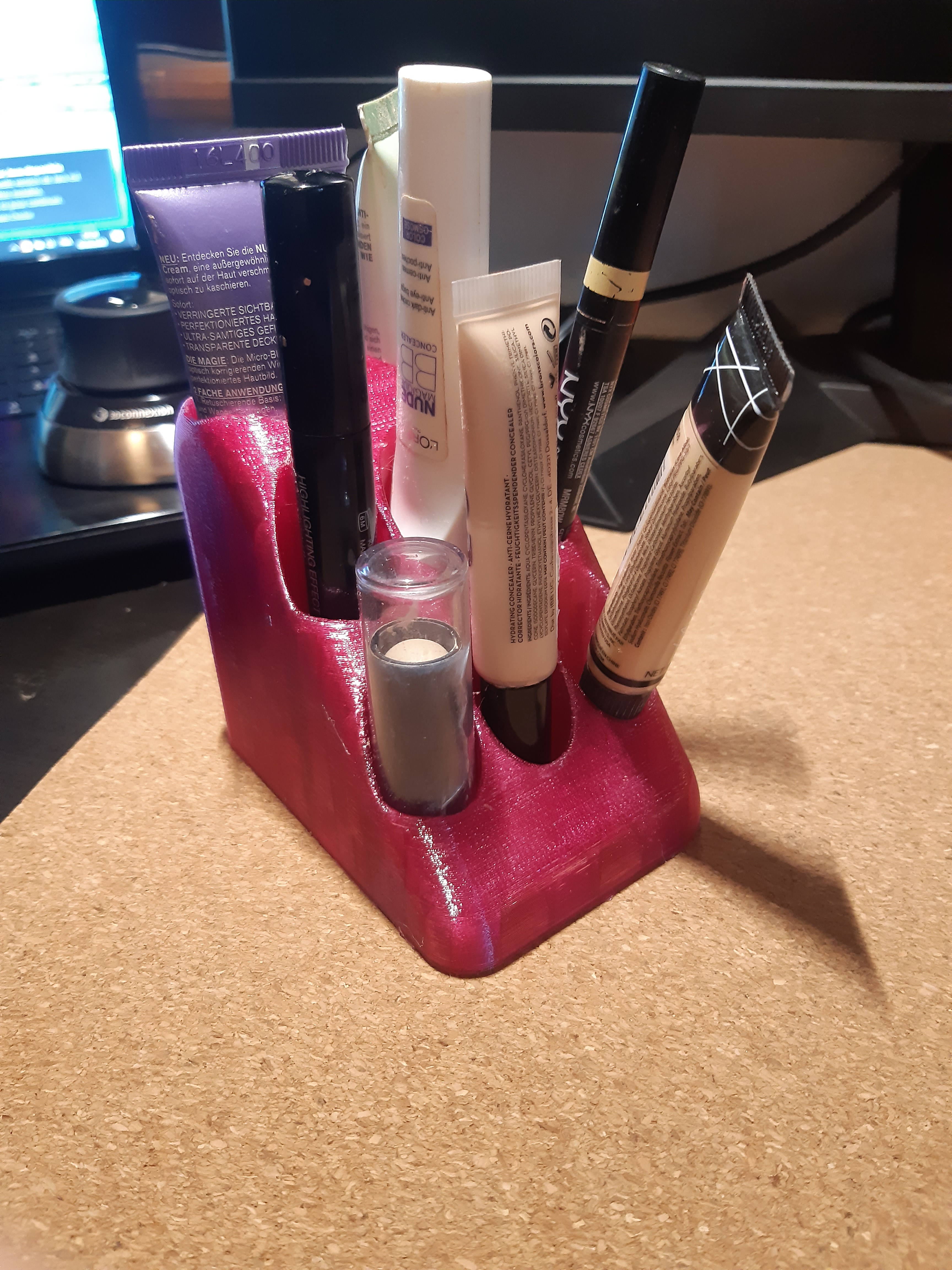 Miniatura 5 do modelo 3D Makeup organizer