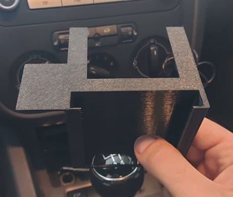 VW Golf5 Samsung S10lite Xiaomi Mi9lite CD Mount