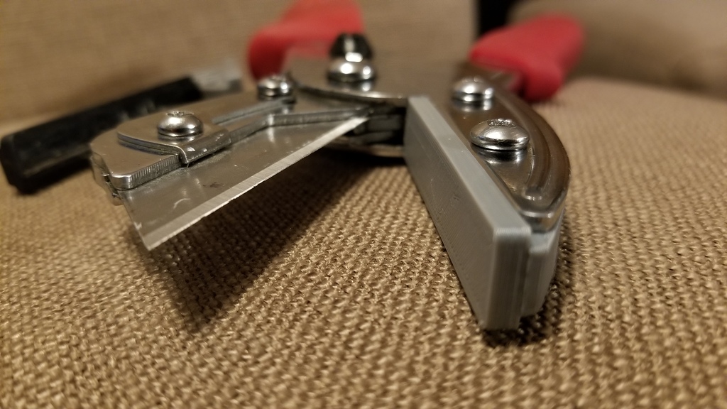 Craftsman Utility Knife Blade Stop by Dyrt Download free STL model