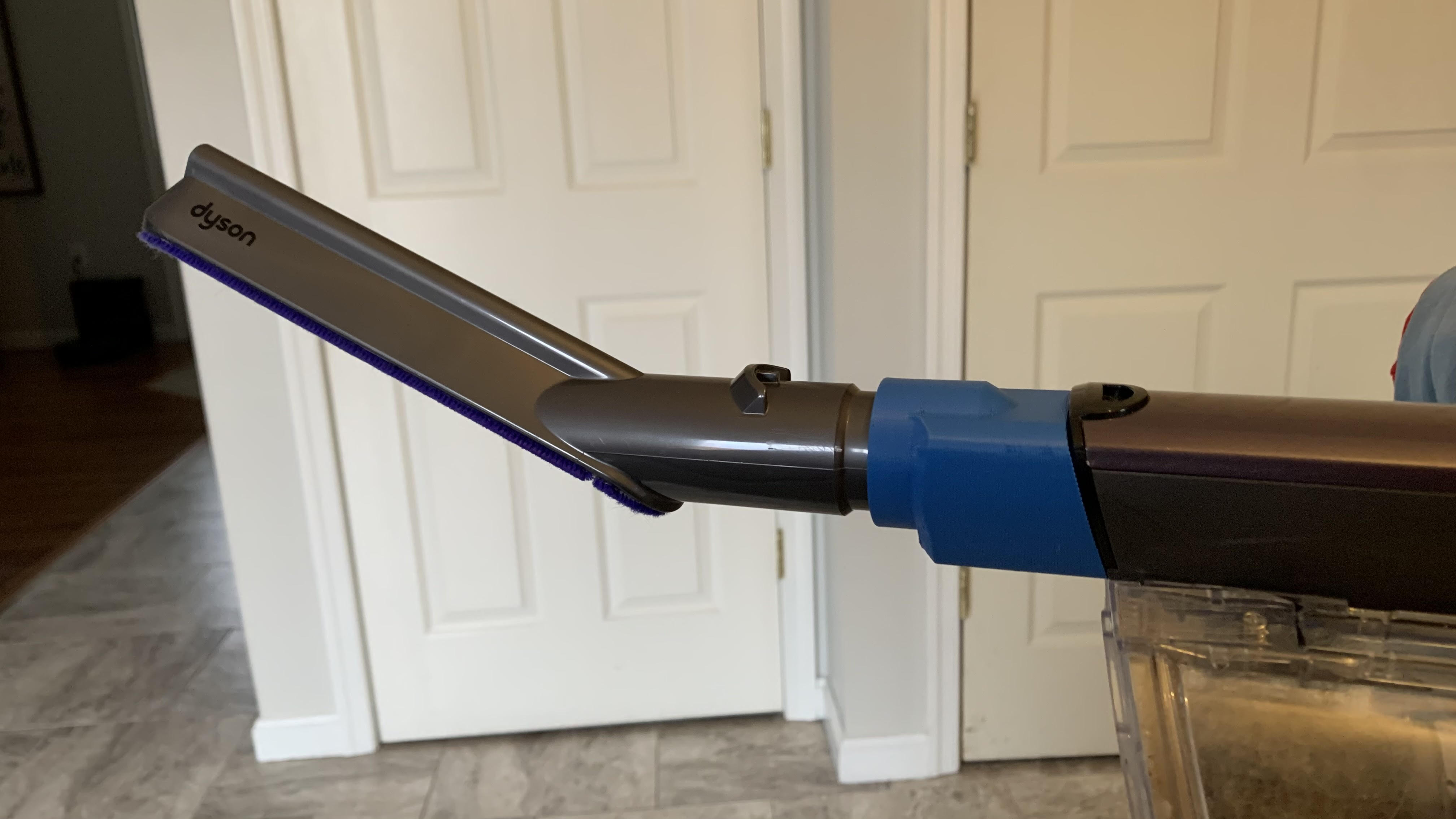 Shark Vacuum to Dyson Attachment Adapter by jwray Download free STL