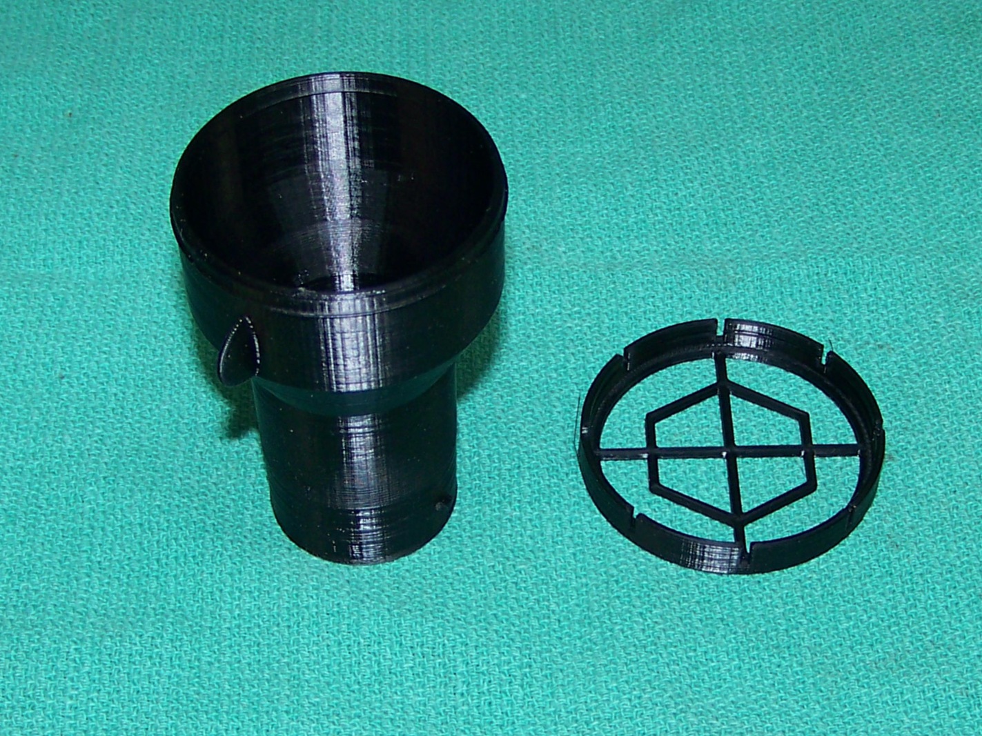 Dewalt DCV580H Vacuum Muffler by JEO Download free STL model