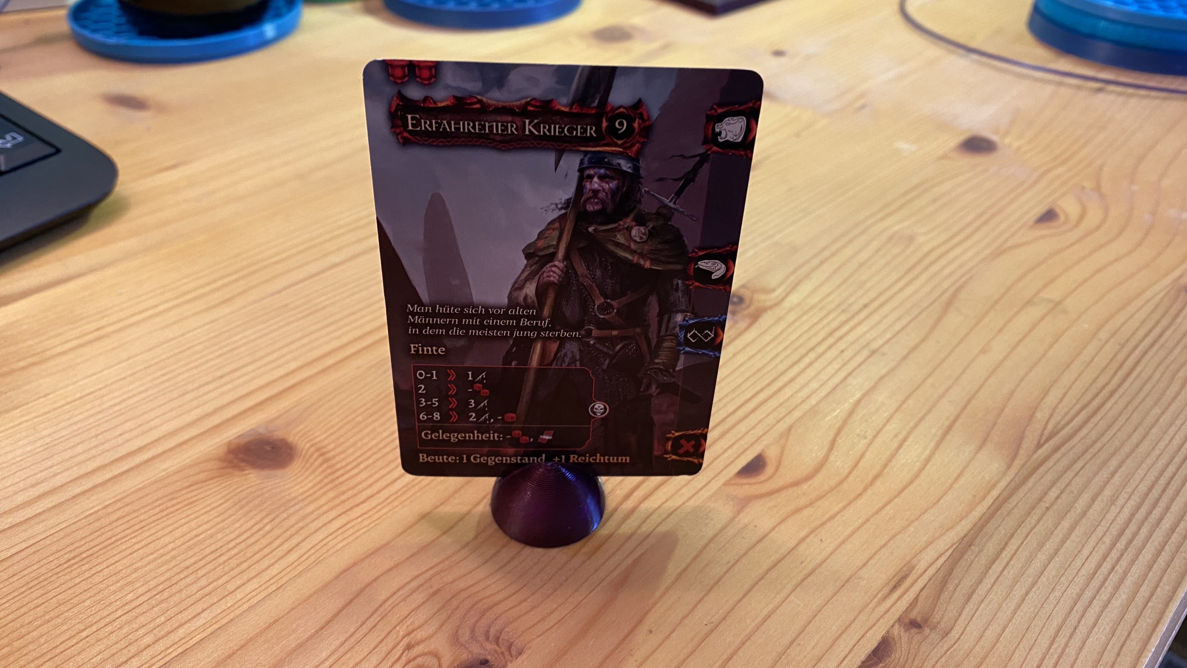 Card stand for tabletop