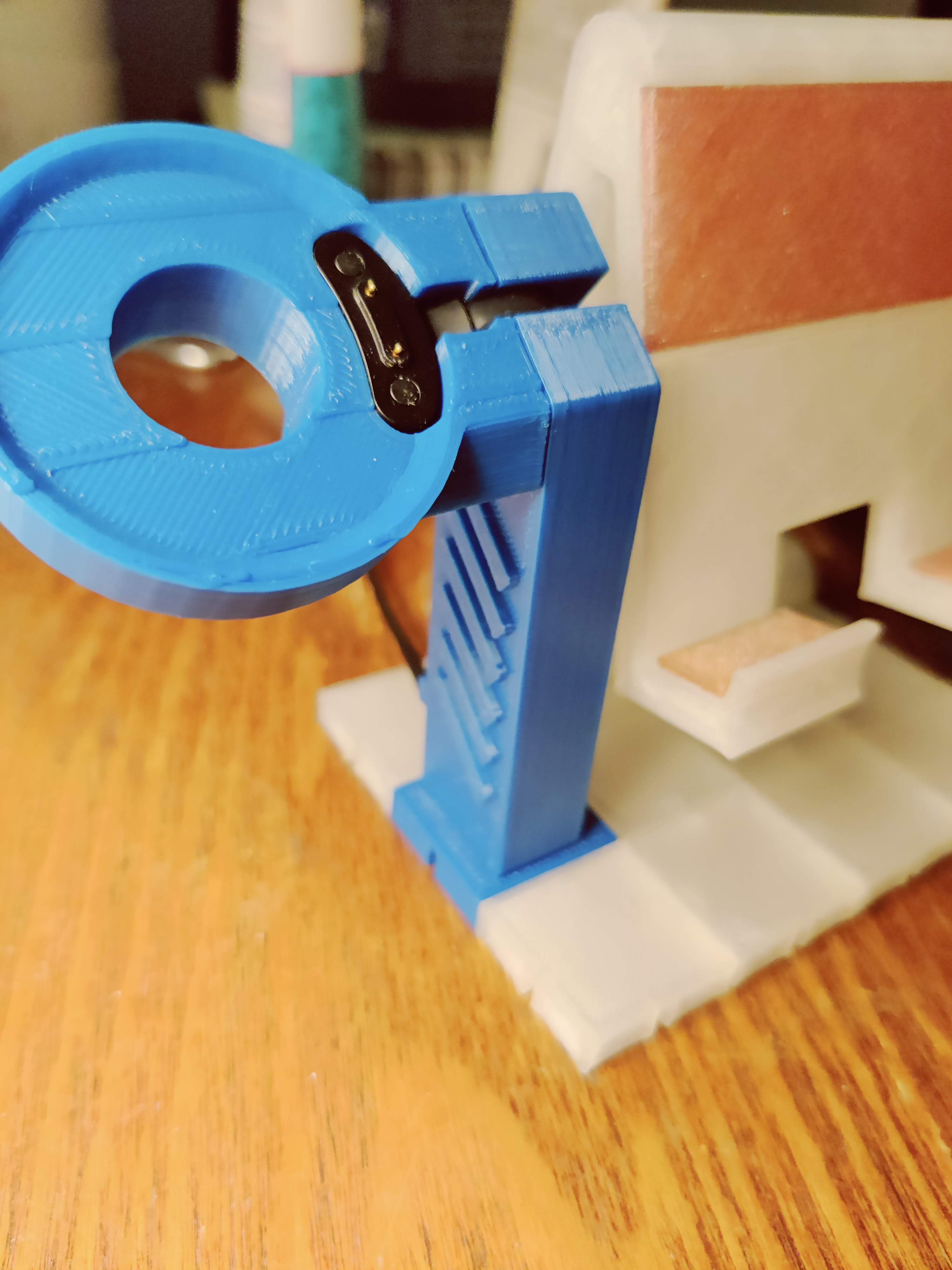 CuTop TicWatch Stand