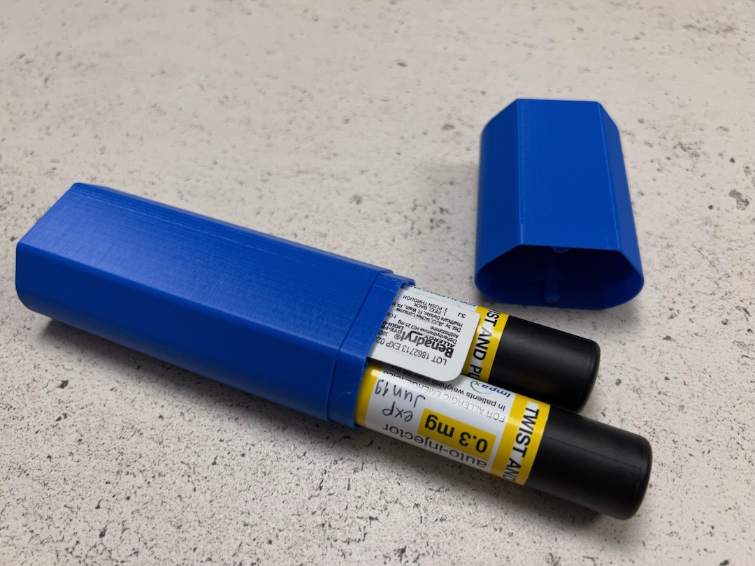 Dual Epipen holder with Benadryl capsules compartment