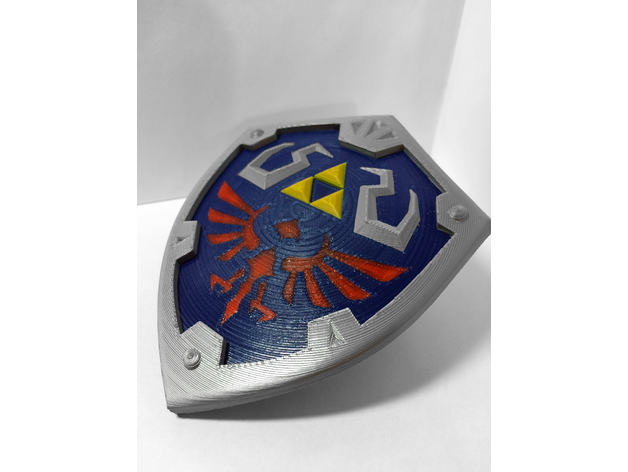 Hylian Shield (From Legend of Zelda - Breath of the Wild) by fasteddy ...