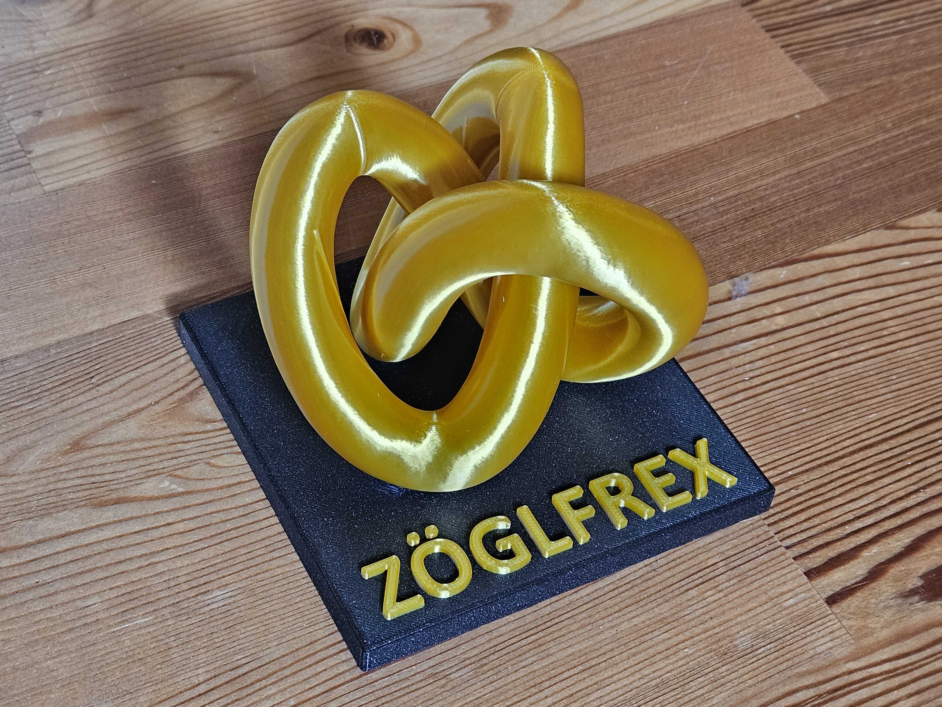 Zöglfrex with Base